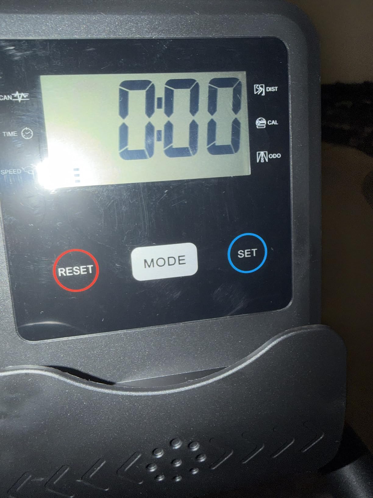 Wenoker Exercise Bike for Home – 350LB Indoor Cycling Bike, Low Noise Stationary Spin Bike with App Sync, Adjustable Seat, LCD Monitor, Smooth & Quiet for Cardio Workout - Customer Photo 2