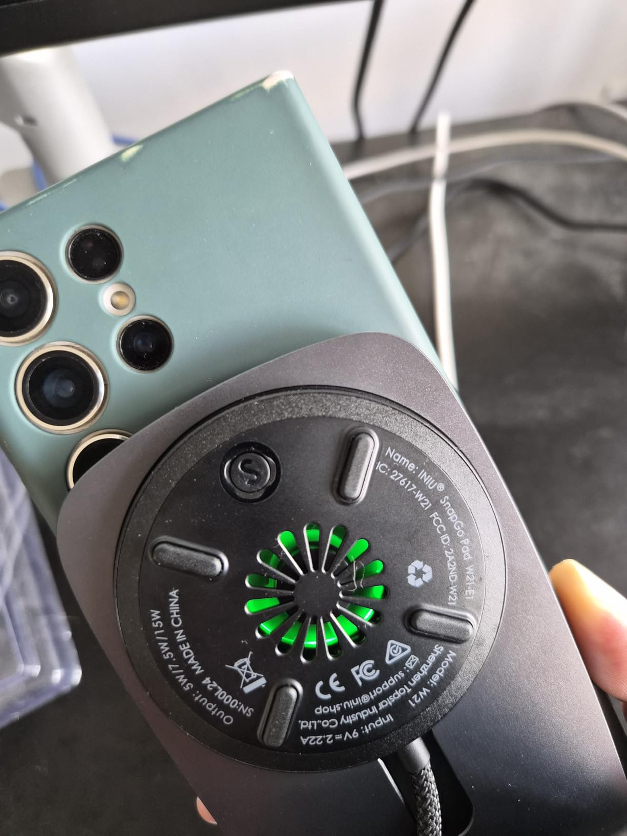 INIU Qi2 Certified Magnetic Wireless Charger, 15W Fast MagSafe-Compatible Wireless Charging Pad with Cooling Fan, Only for iPhone 17 16 15 14 13 12 Series, AirPods, and More (Adapter Included) - Customer Photo 1