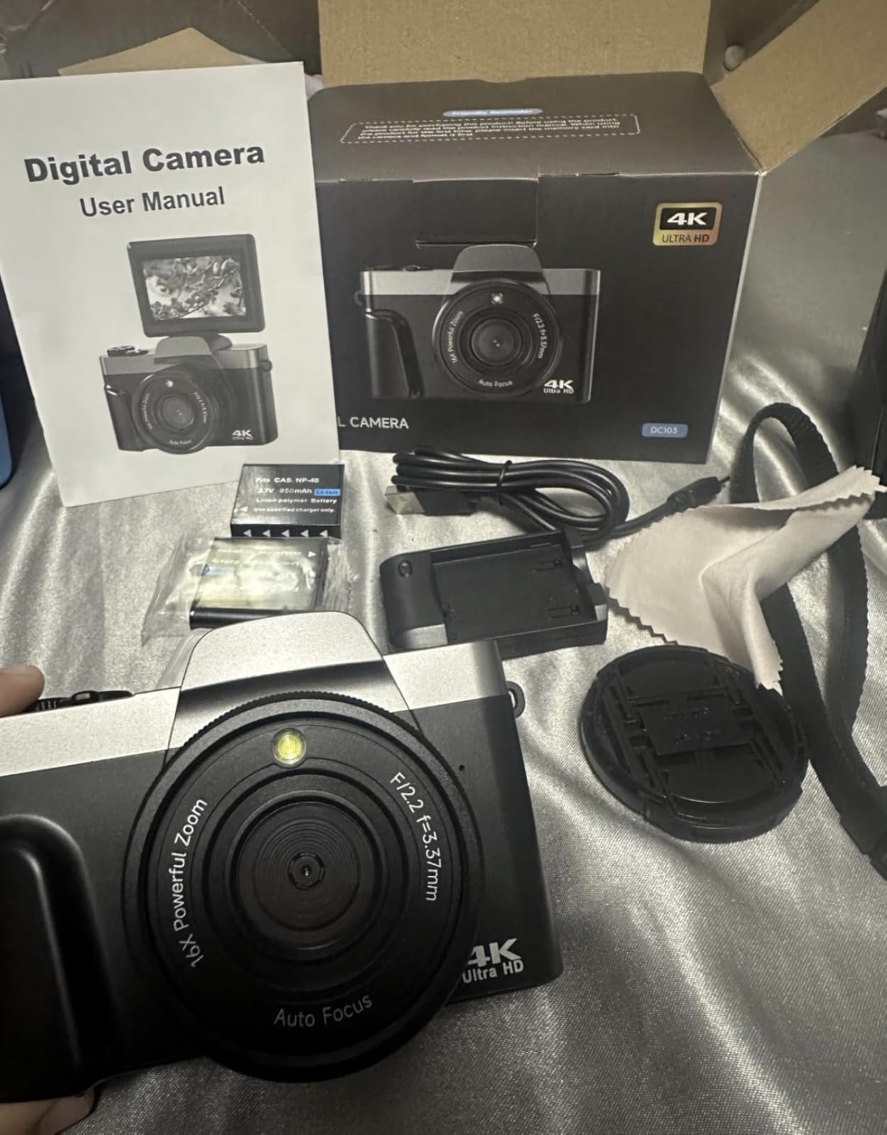 4K Digital Camera for Photography with WiFi 64MP Auto-Focus Vlogging Camera for YouTube Video 3'' 180° Flip Screen 4K Cameras 16X Zoom Anti-Shake Compact Point and Shoot Cameras with SD Card customer photo 1