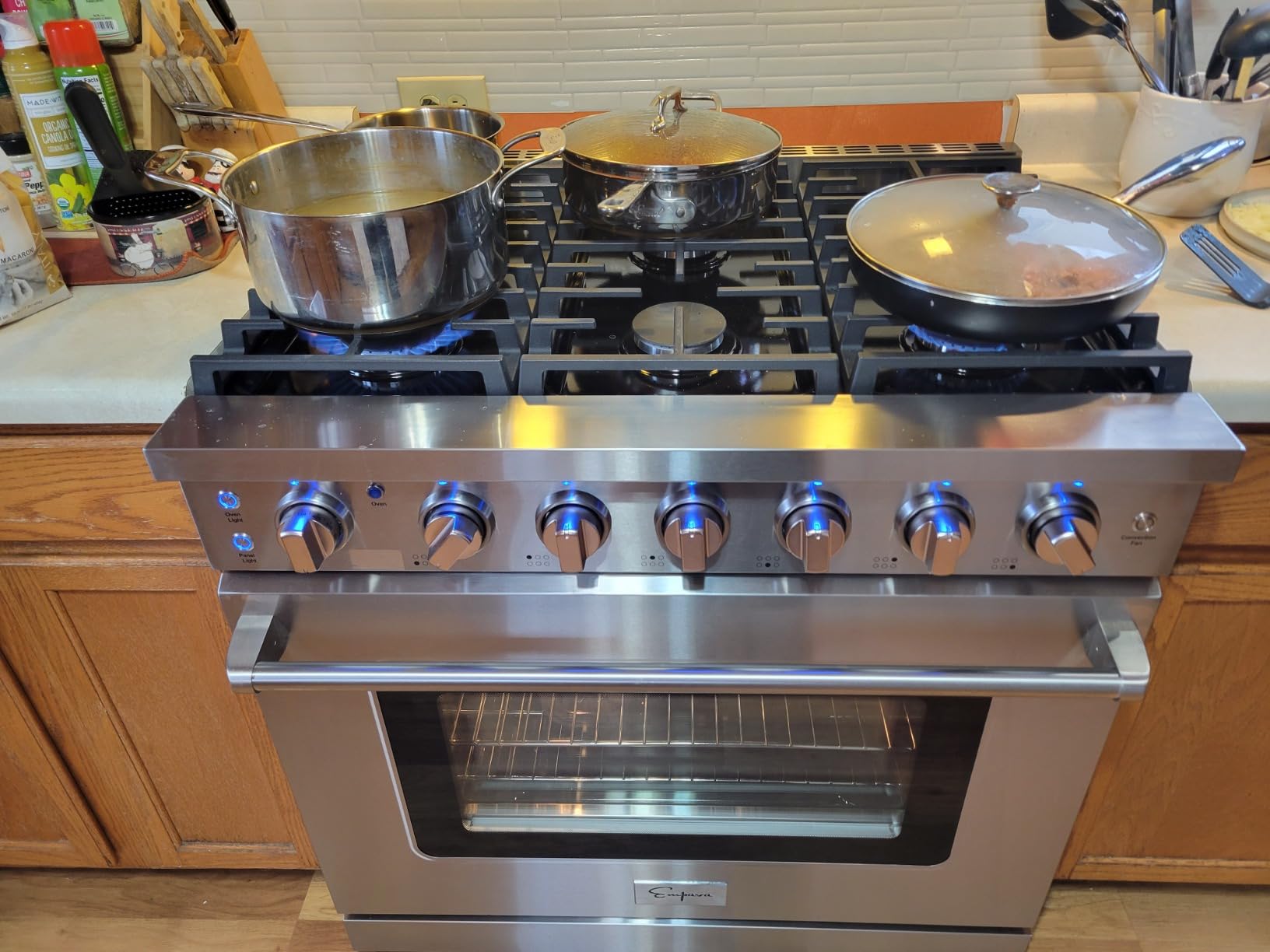 Empava 36 Inch Pro Gas Range with True Convection Oven, 6 Sealed Burners (4x25K + 2x18K BTU), Premium Porcelain Cooktop (Easy to Clean), Stainless Steel Construction, LP Kit Included, ETL Certified - Customer Photo 1