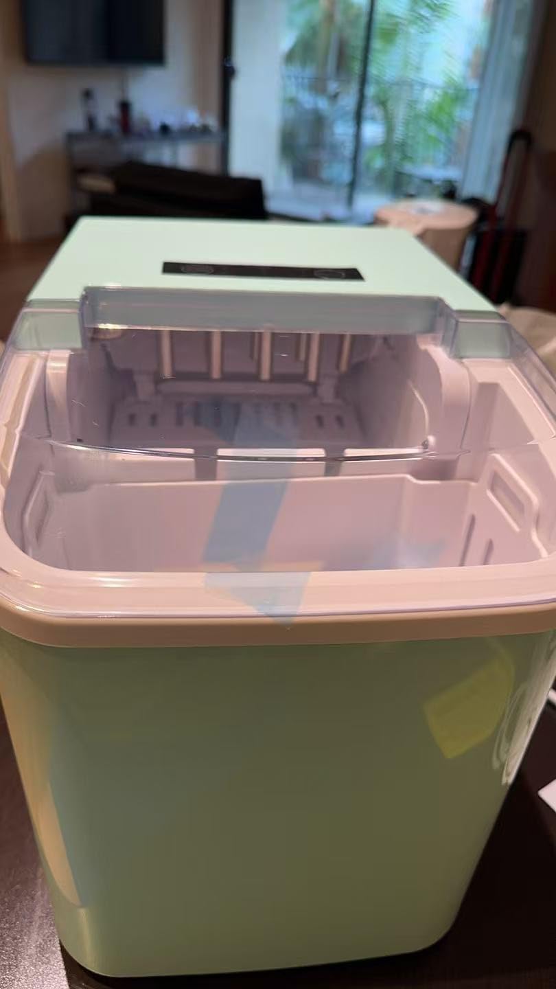 NEWBULIG Ice Makers Countertop with Handle, Portable Ice Machine, 9 Bullet Cubes in 6 Mins, 26lbs in 24Hrs, Auto-Cleaning, with Basket and Scoop, for Home, Kitchen, RV, Camping, Black - Customer Photo 1