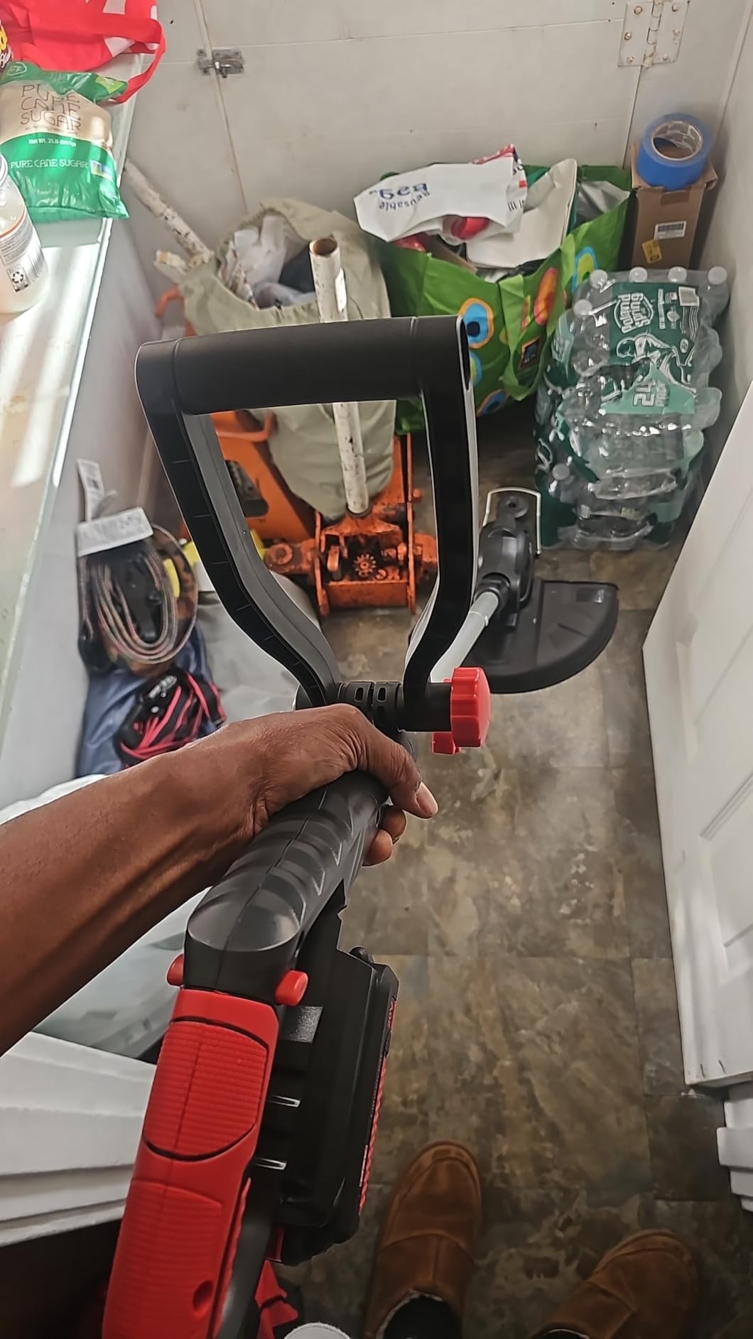 MZK 20V 12'' Cordless String Trimmer, Grass Trimmer&Edger with 8 Replacement Spools, Battery Powered Weed Trimmer with Auto Line Feed for Garden, Lawn(2 * 2AH Battery and Charger Included),ST12D07 - Customer Photo 1