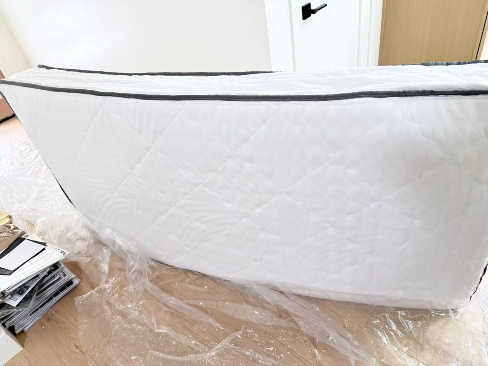 Novilla Twin XL Mattress 8 Inch, Twin XL Hybrid Mattress - Medium Firm with Pocket Springs & Comfort Foam, Cooling Pressure Relief, CertiPUR-US Certified Mattress in a Box - Customer Photo 2