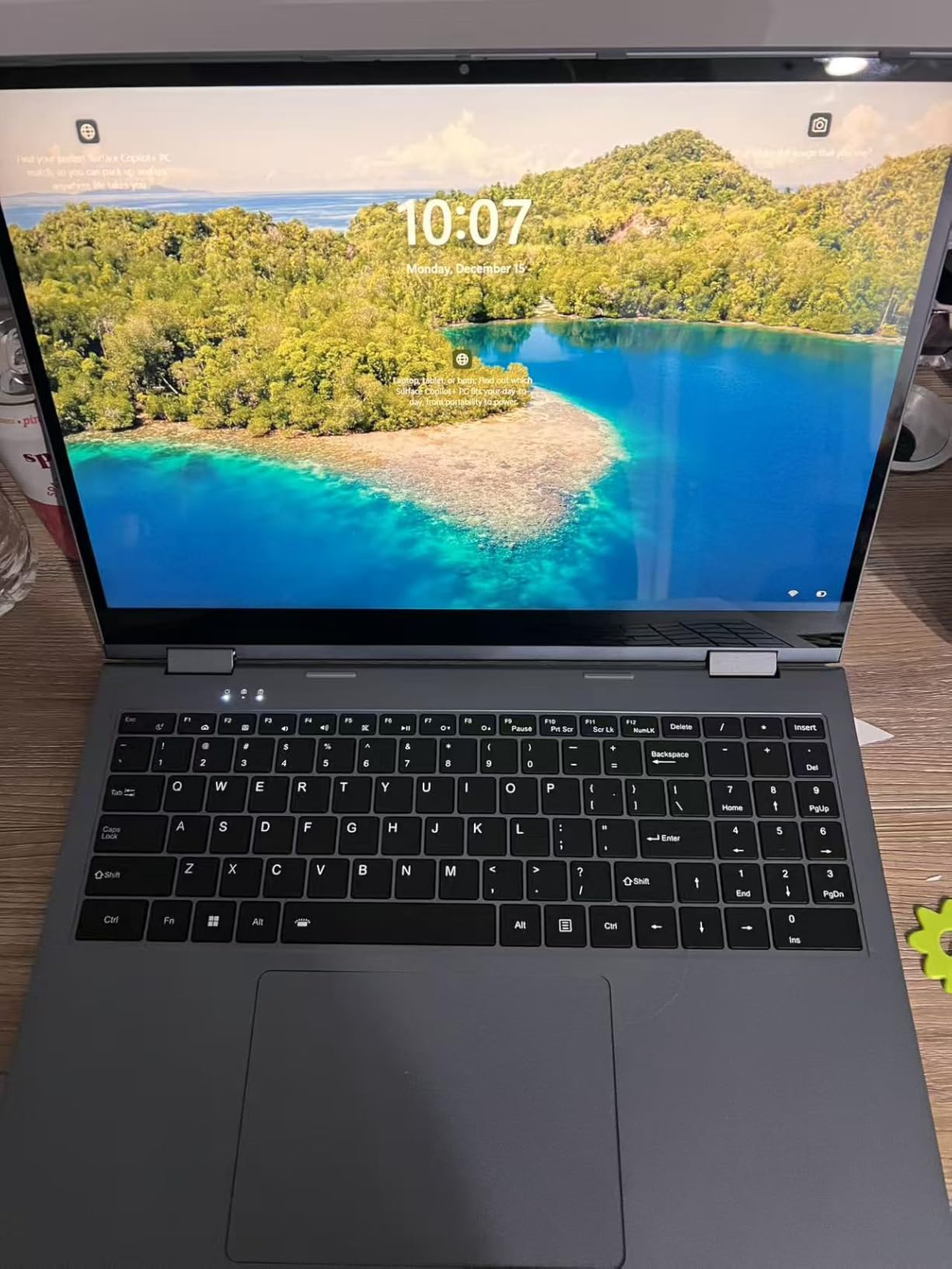 jumper 16 inch Convertible Laptop, Laptop Computer with Quad Core N95 Processor (Up to 3.4GHz), 16GB DDR5 RAM 640GB Storage, 360 Degree Touchscreen, Backlit Keyboard, Fingerprint Reader, BT5.2, WiFi 6 - Customer Photo 1