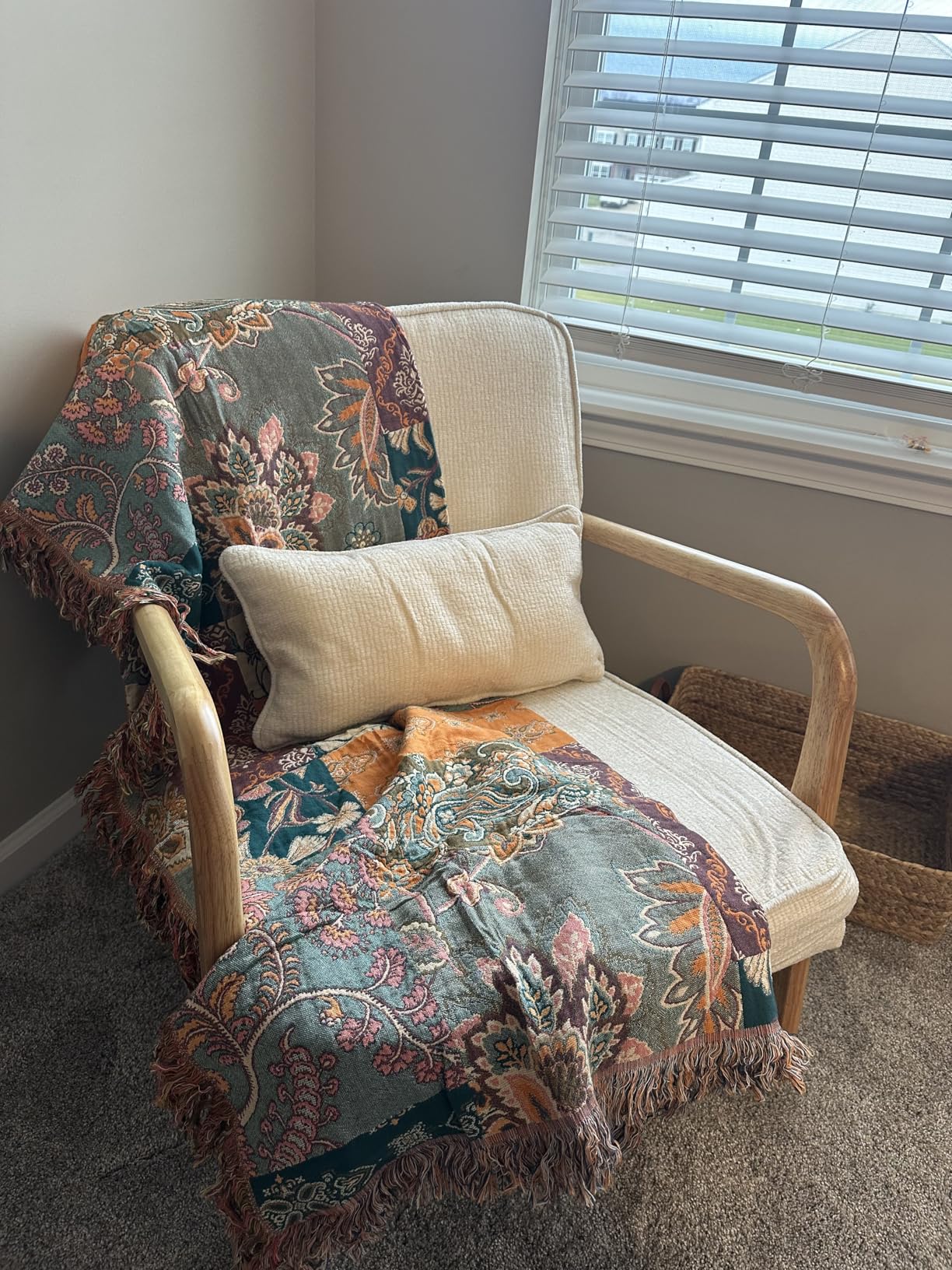 MALOL Mid-Century Accent Chair with Solid Wood Frame, Reading Relaxing Armchair Lumbar Pillow& Soft Cushion, Leisure Chair for Living Room, Bedroom, Waiting Room-Beige - Customer Photo 2