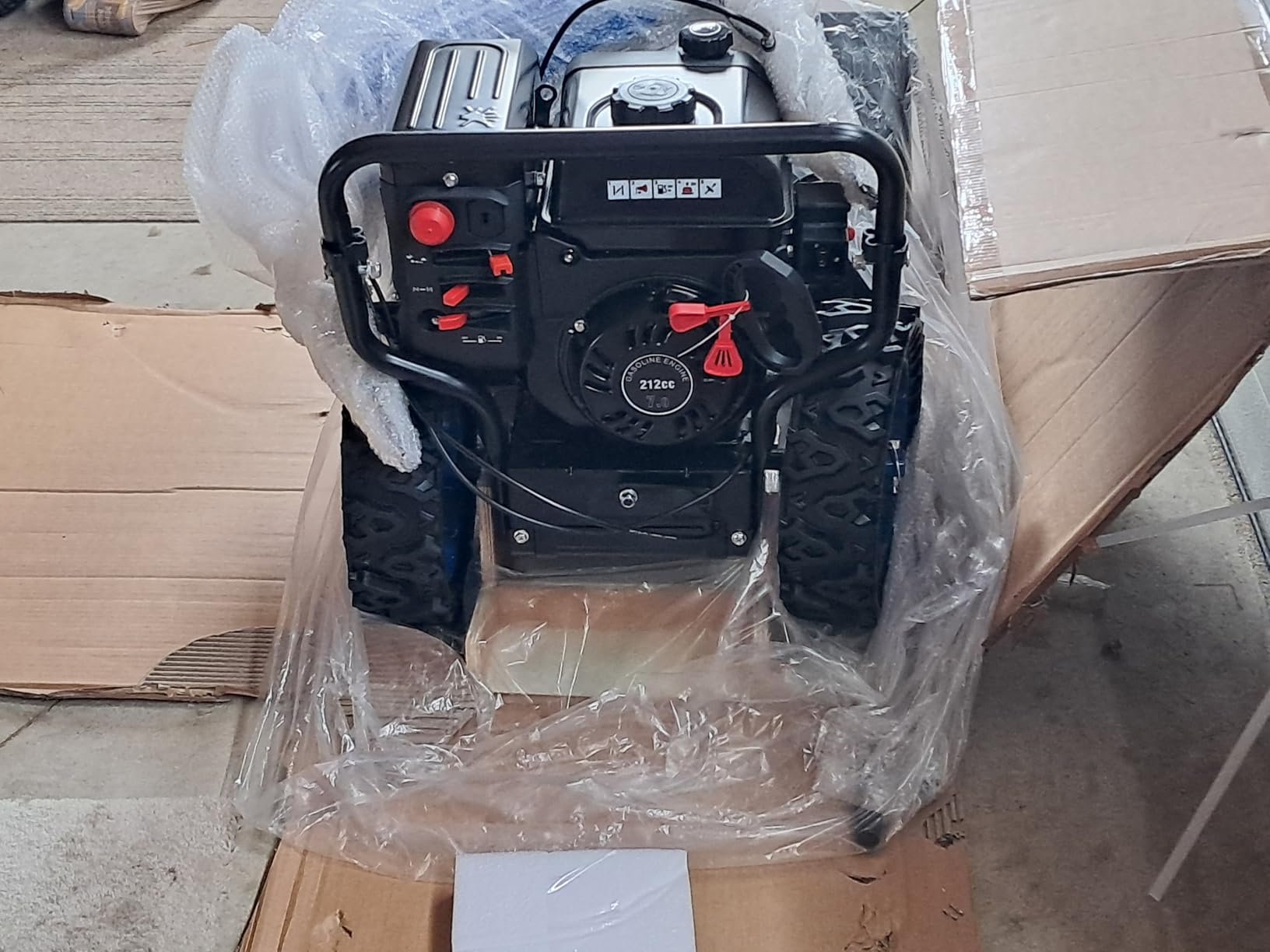 GasXcel 2-Stage Self Propelled Snow Blower Gas, 24-Inch 209CC Gas Snow Thrower with 40FT Throw, 6F/2R Speeds, Electric Start, LED Light, 13