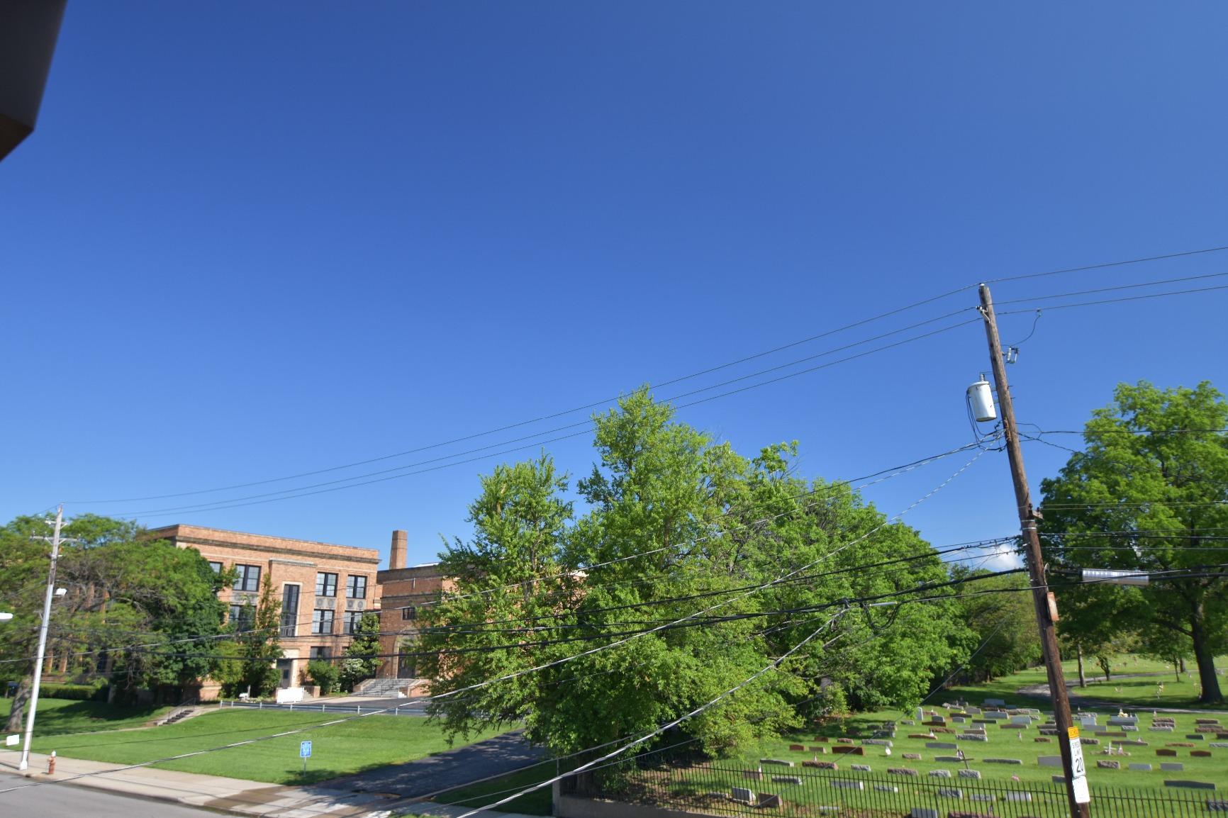 Tiffen 82CP Slim 82mm Circular Polarizer Filter for Camera Lens, Glare Control, Contrast Increase, Color Enhancing customer photo 2