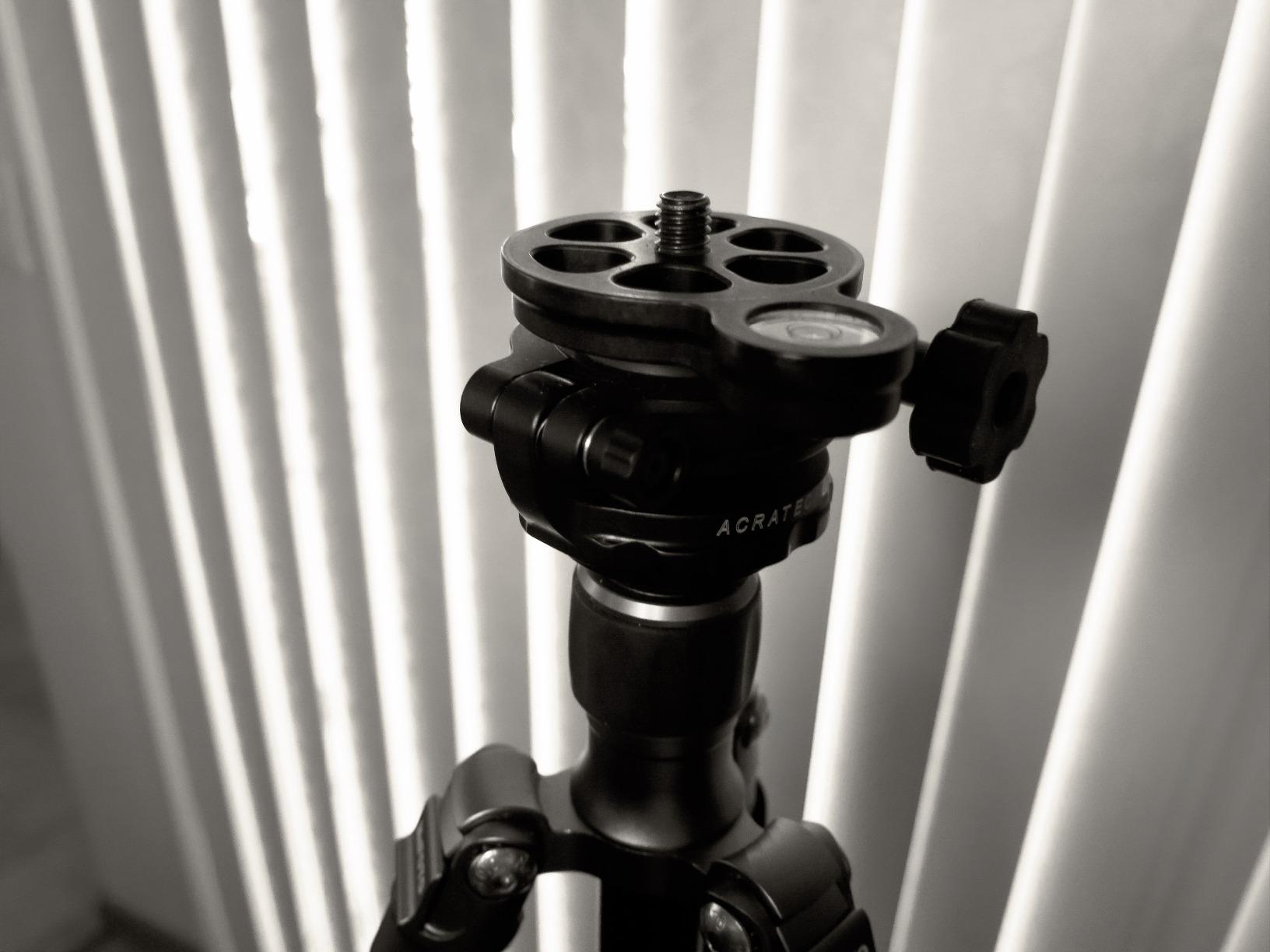 Acratech Leveling Base, Fits All Standard 3/8-16 Tripod Heads customer photo 2
