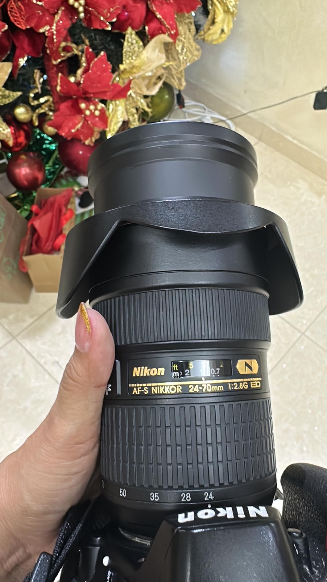 AF-S FX NIKKOR 24-70mm f/2.8G ED Zoom Lens with Auto Focus for Nikon DSLR Cameras customer photo 1