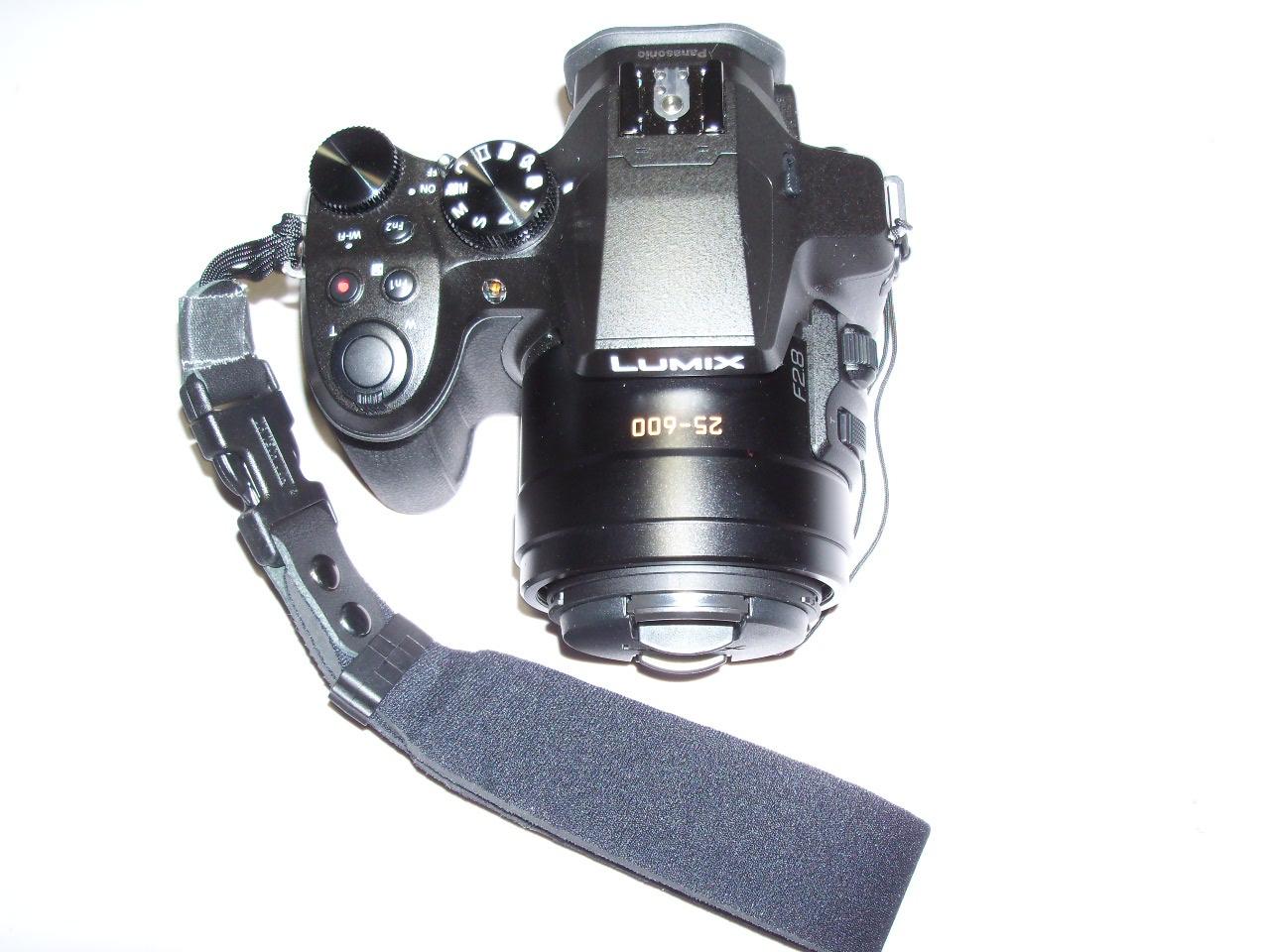 OP/TECH USA SLR Camera Wrist Strap - Neoprene Quick Release Strap for DSLR, Mirrorless & Film Cameras - Thin Vintage-Style Camera Holder Accessory - (Black) - Made in USA customer photo 2