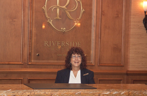 Speedlite 430EX II Flash for Canon Digital SLR Cameras Bulk Packaging (White Box, New) customer photo 1