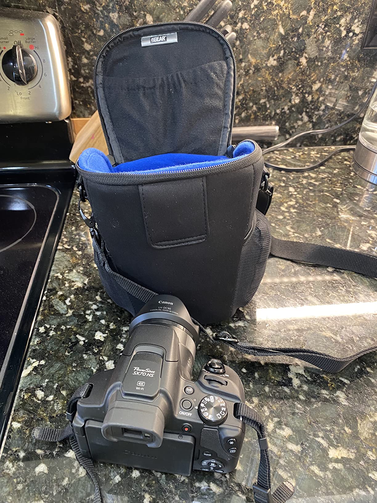 USA Gear DSLR Camera Case for Men and Women with Top Loading Accessibility, Adjustable Shoulder, Small Camera Sling Bag, Travel Padded Handle - Camera Holster Bag for Nikon, Canon, Panasonic (Black) customer photo 2