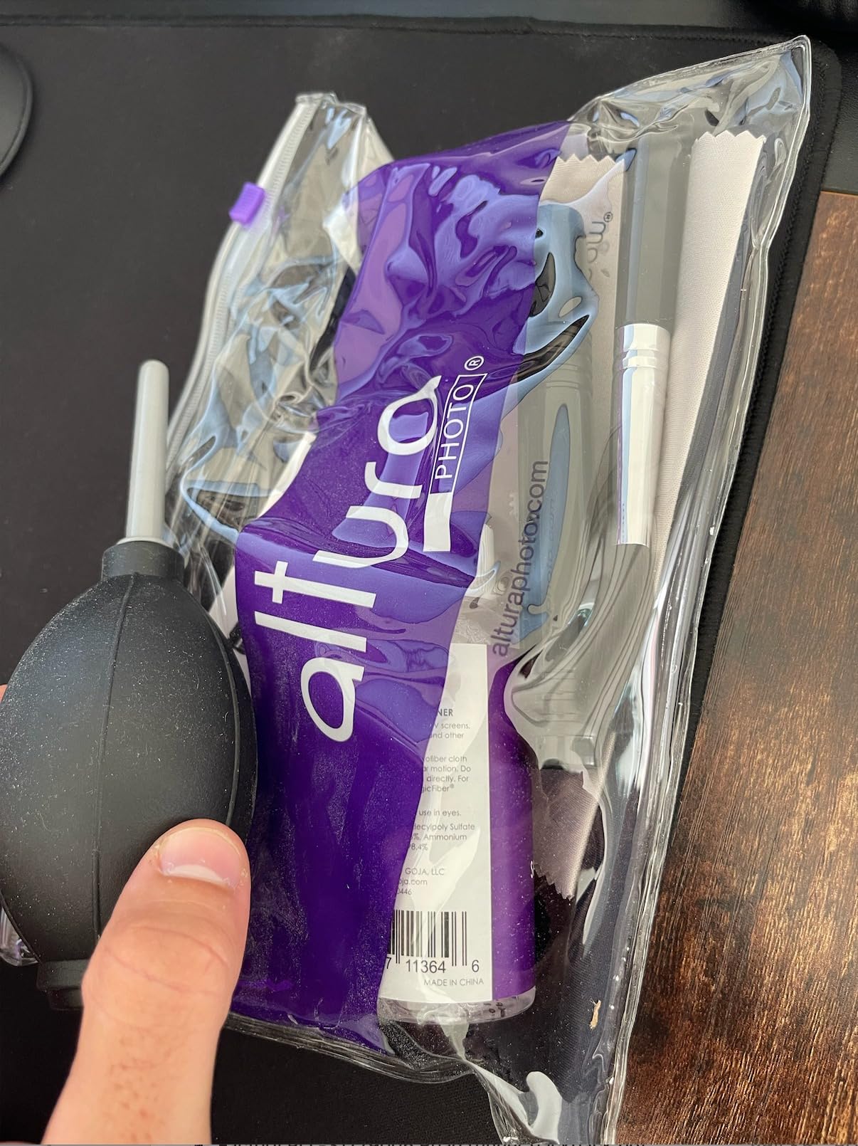 Altura Photo Camera Cleaning Kit - Camera Photography Accessories (Air Blower, Brush, Pen, Lens Cleaner Spray, Microfiber Cleaning Cloths, Tissue Wipes) for Canon Nikon ZR Sigma Tamron Sony Pentax customer photo 1