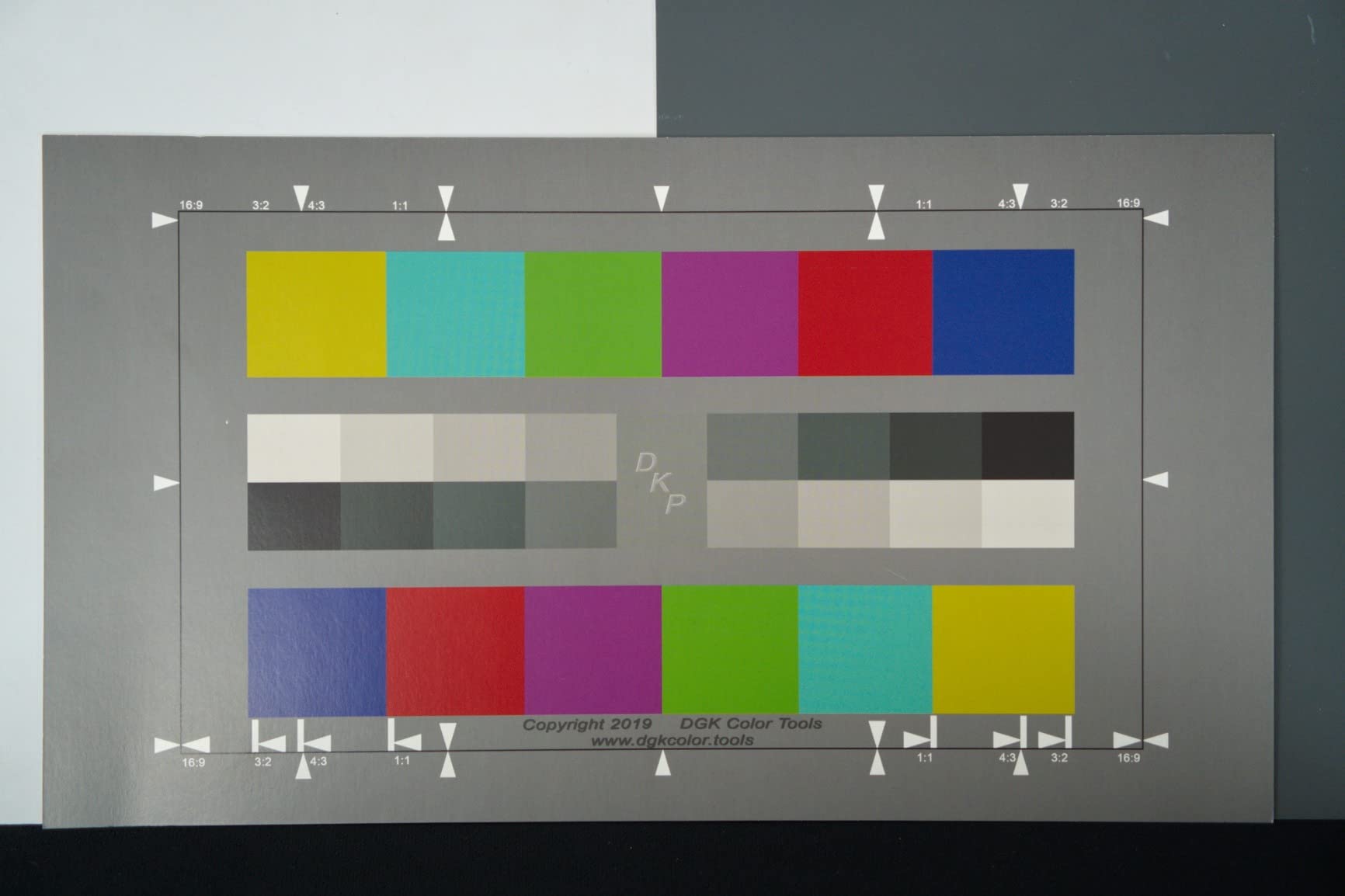 Digital Kolor Pro 16:9 Large Color Calibration and Video Chip Chart, 2-Pack customer photo 1