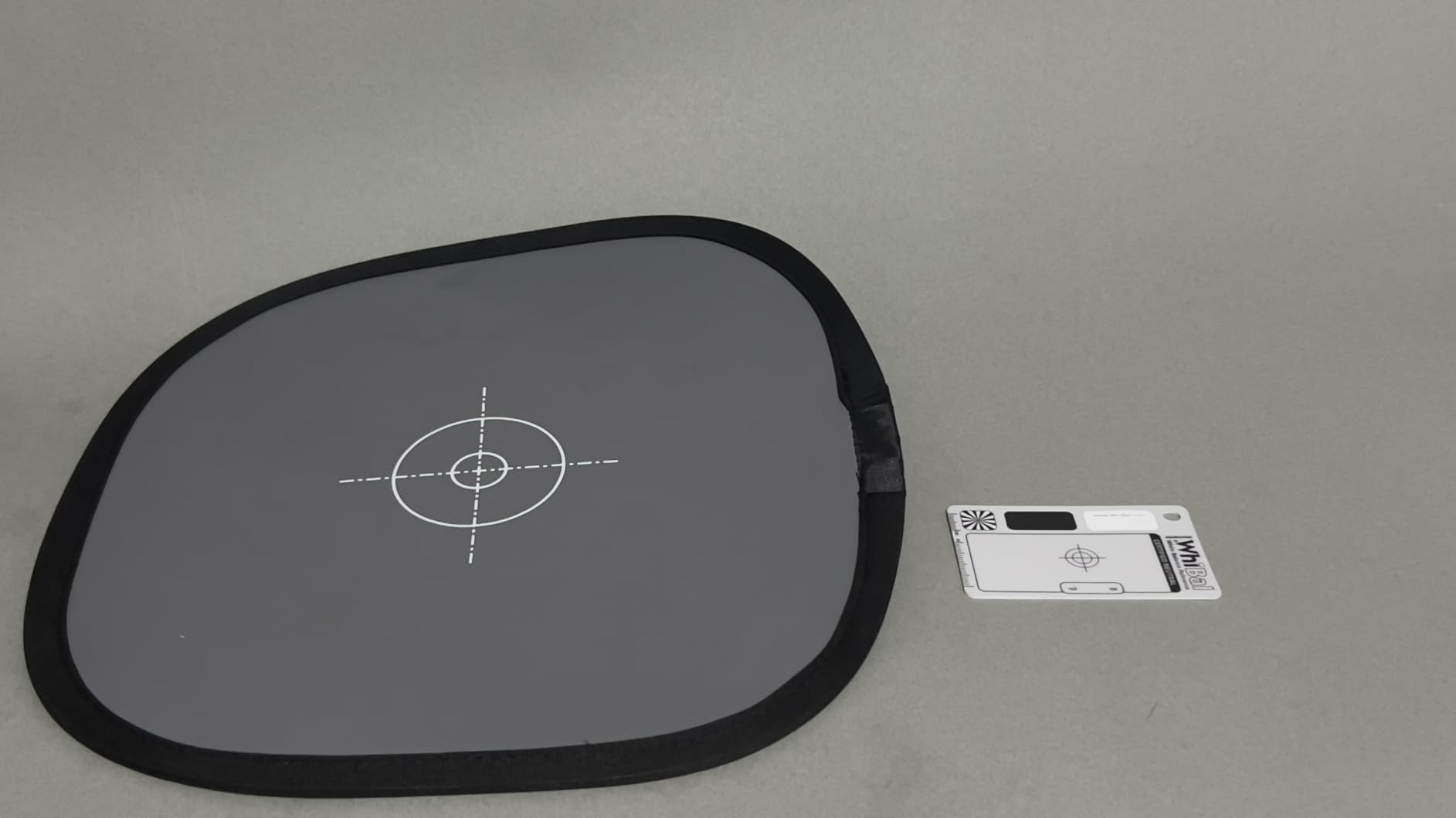 Lightdow 12 x 12 Inch (30 x 30 cm) White Balance 18% Gray Reference Reflector Grey Card with Carry Bag [Folded Version] customer photo 1