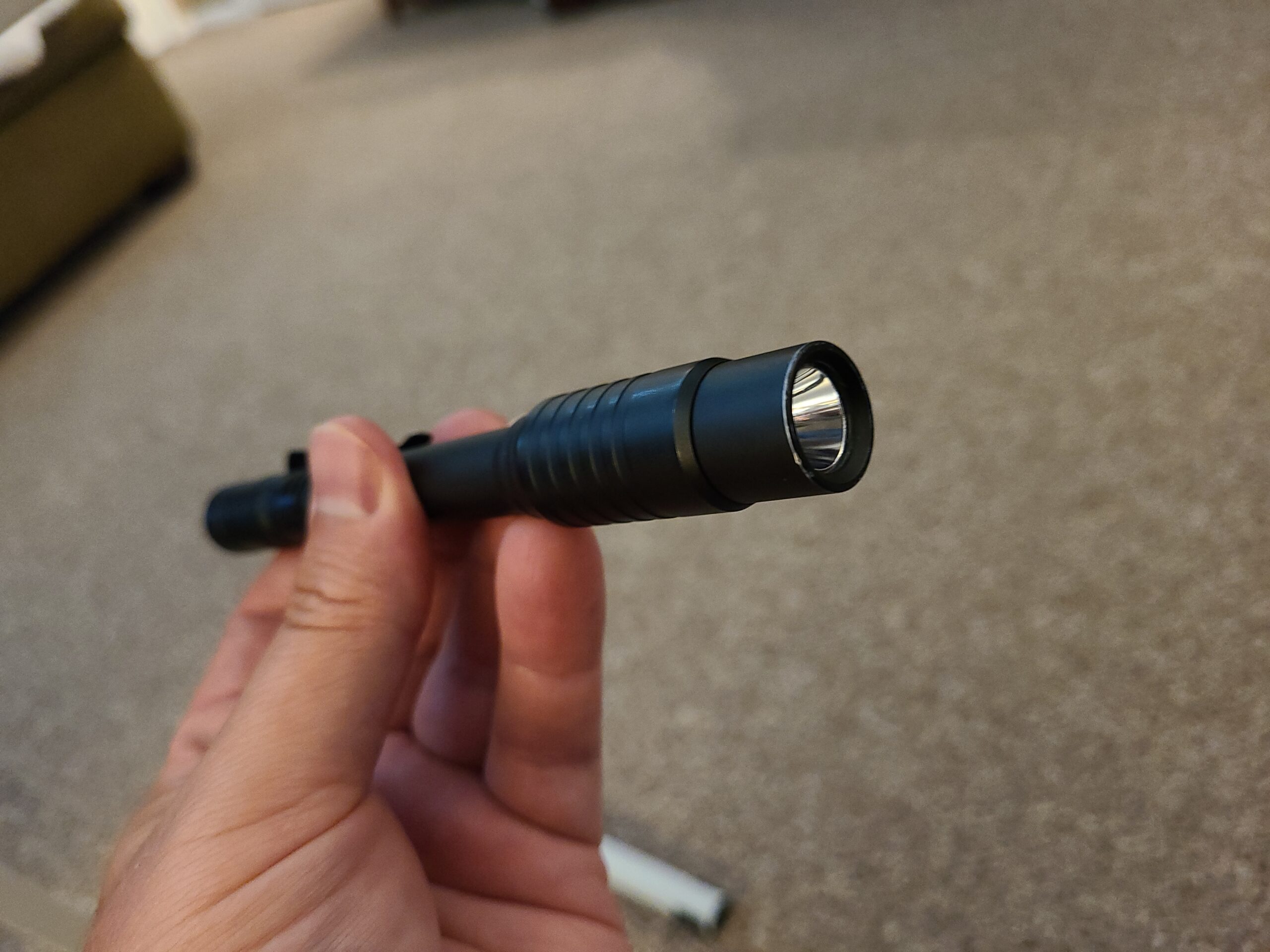 Streamlight 66134 Stylus Pro USB 350-Lumen Rechargeable White LED Pen Light for Inspectors, Law Enforcement, and Everyday Use with USB Cable, and Nylon Holster, Black customer photo 2