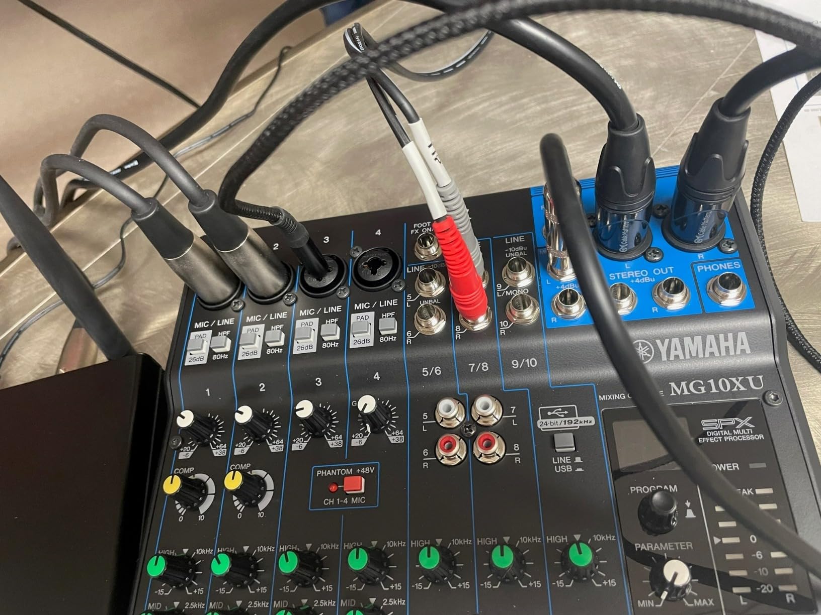 Yamaha MG10XU 10-Input Stereo Mixer with Effects customer photo 1