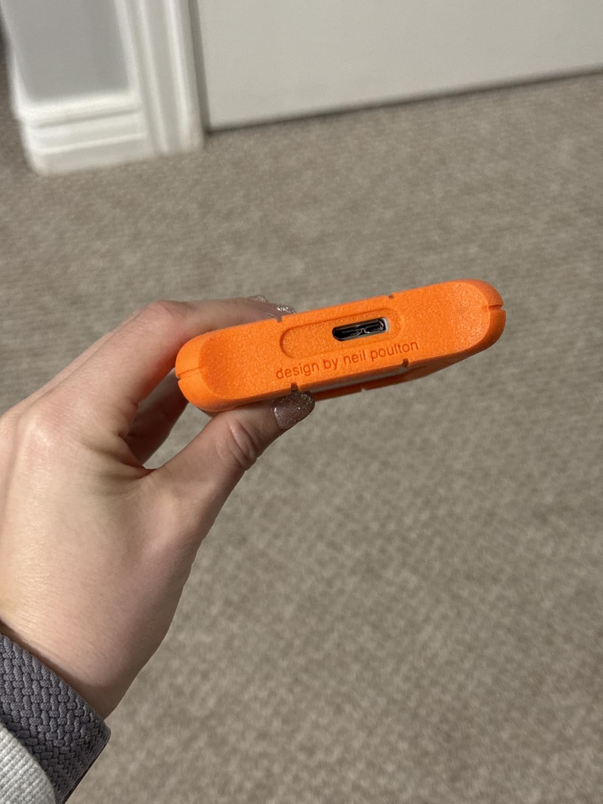 LaCie Rugged Mini USB 3.0 / USB 2.0 External Hard Drive (9000298) customer photo 1