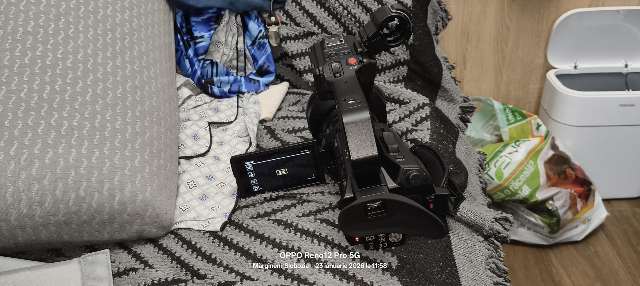 Panasonic HC-X1200 4K Camcorder Wide Angle Telephoto Lens with 24X Zoom Hybrid O.I.S. customer photo 2