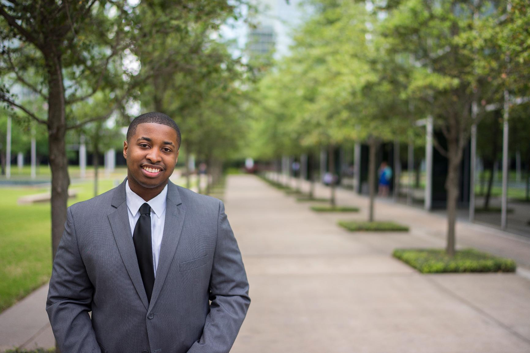 Sony SEL35F14Z T* FE 35mm F1.4 ZA Full-Frame E-Mount Prime Lens (Zeiss) customer photo 1