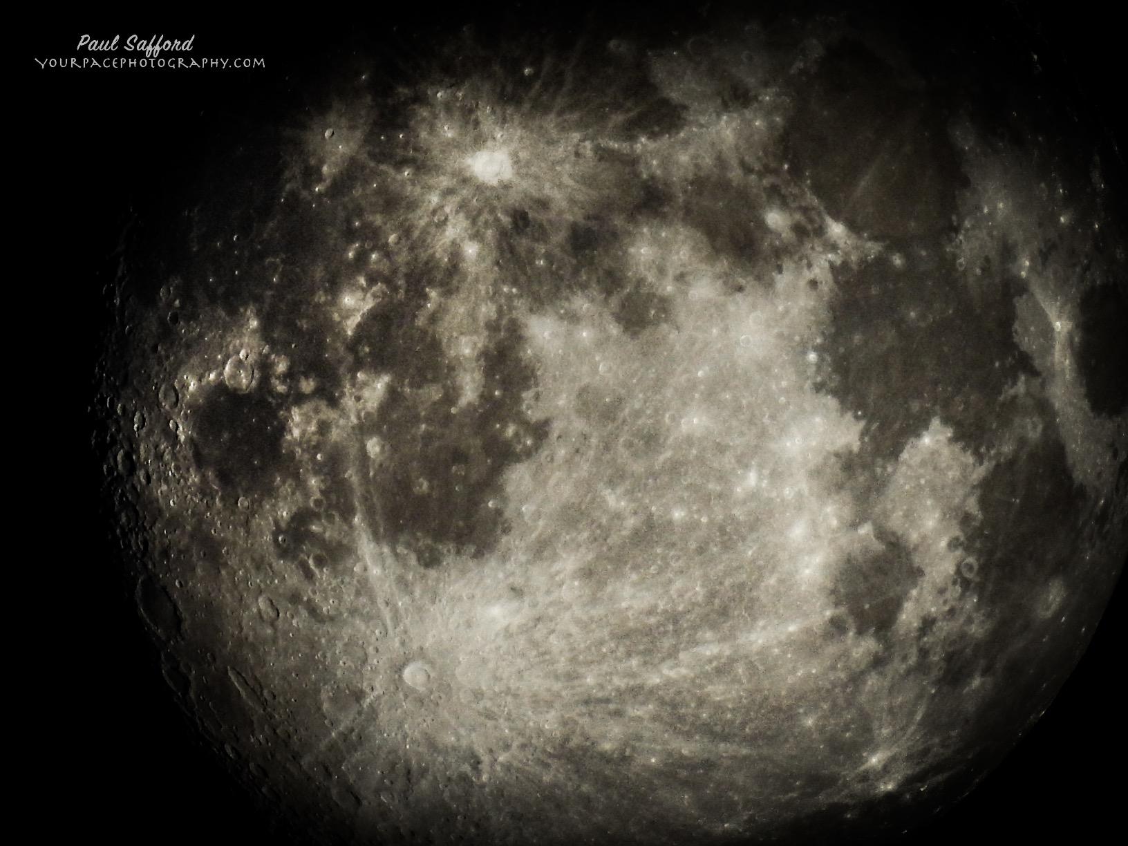 Nikon COOLPIX P900 Digital Camera (Black) customer photo 1