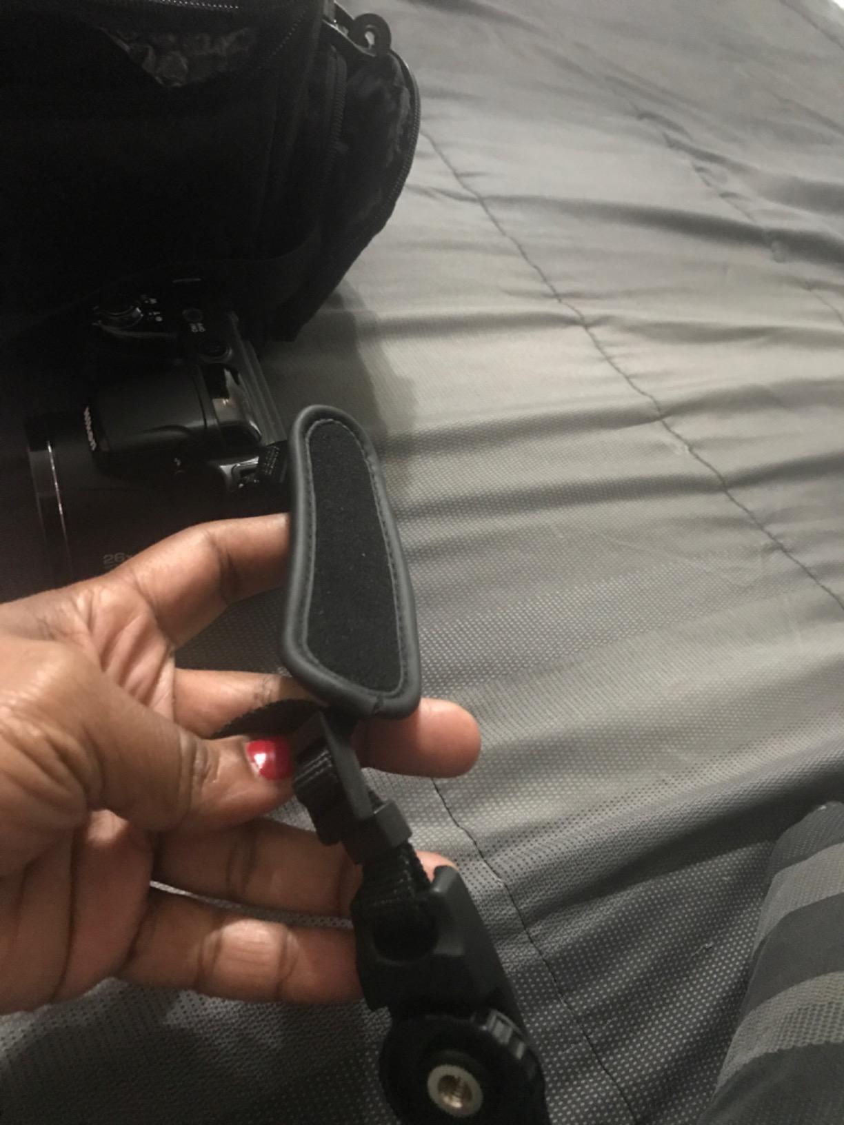 JJC Camera Hand Grip Strap for Nikon Z fc Zfc Z5 Z6 Z7 Z6II Z7II Z50 ZR D7500 D7200 D5600 D3500 D3200 Coolpix P1000 P950 B700 B600 P7800 P900 P610 B500 for Canon 5DM4 5DM3 6DM2 7DM2 OM-D E-M5 Mark III customer photo 2