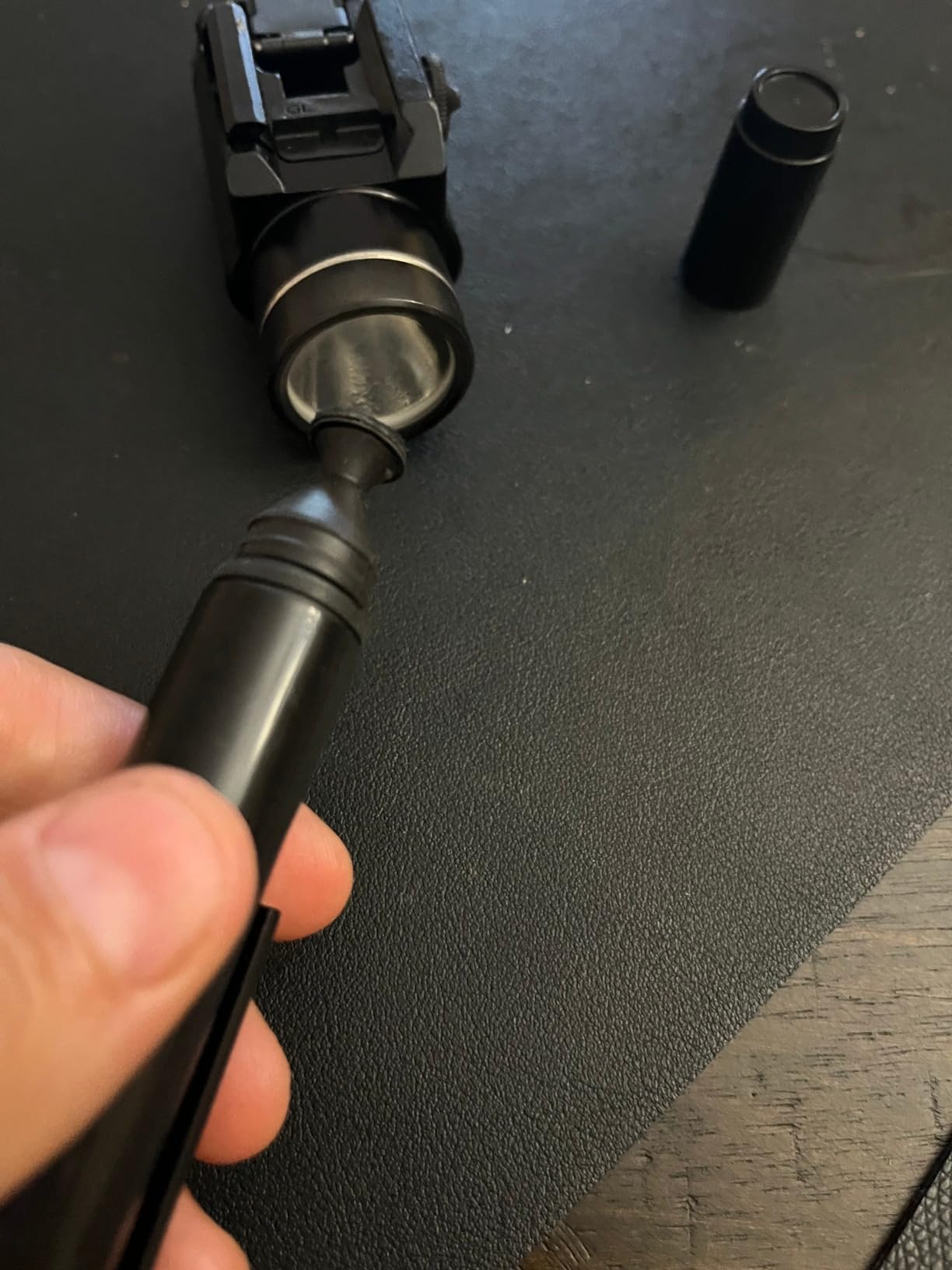 Vortex Optics Lens Cleaning Pen | Use with Binoculars, Spotting Scopes, Rangefinders, Monoculars, Riflescopes & Red Dot Sights customer photo 1