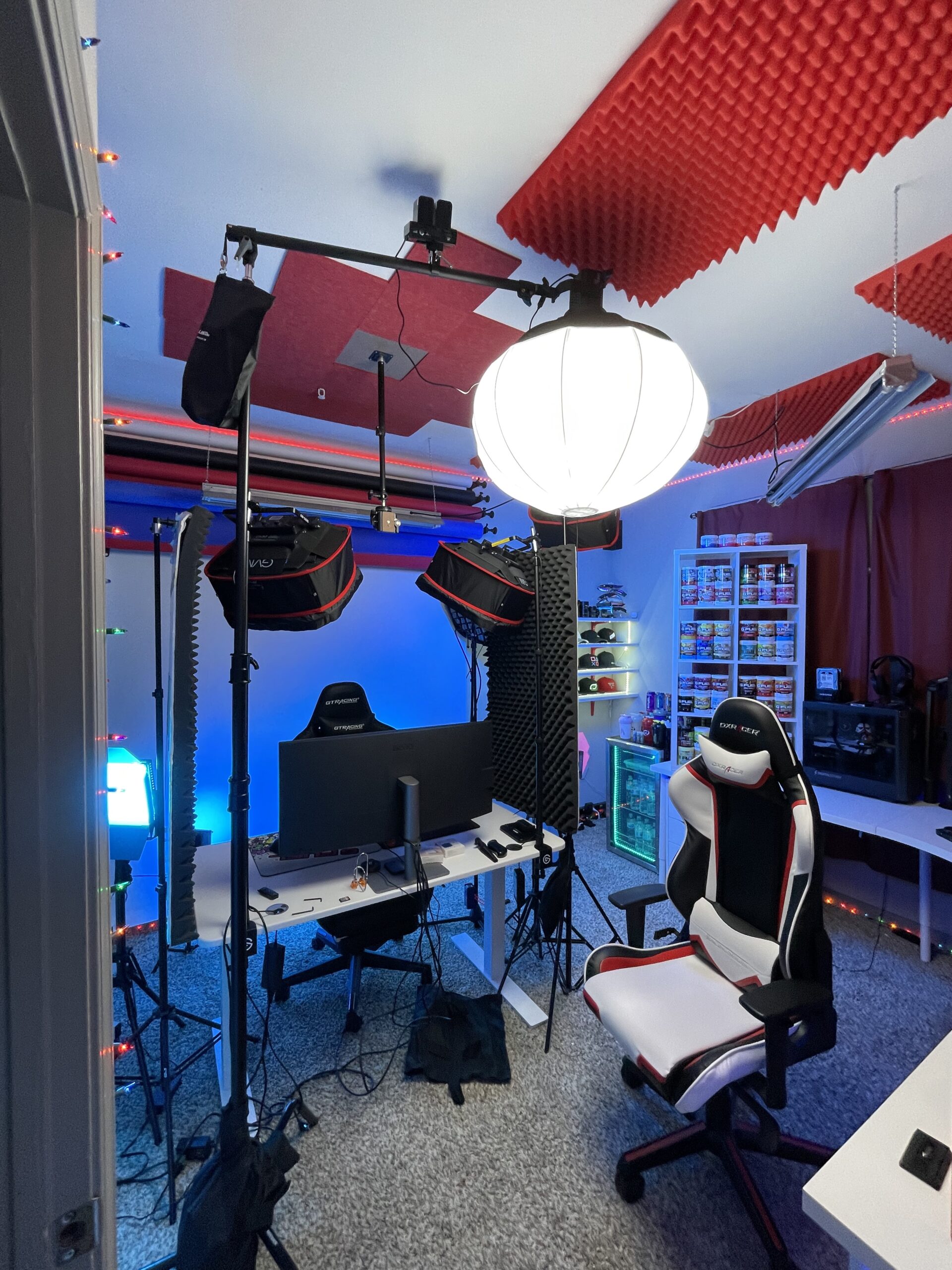 LINCO Lincostore 2.5ft to 5ft Adjustable Overhead Light Boom Arm with Universal Tripod Clamp & Counter-Weight Bag 4255K customer photo 2