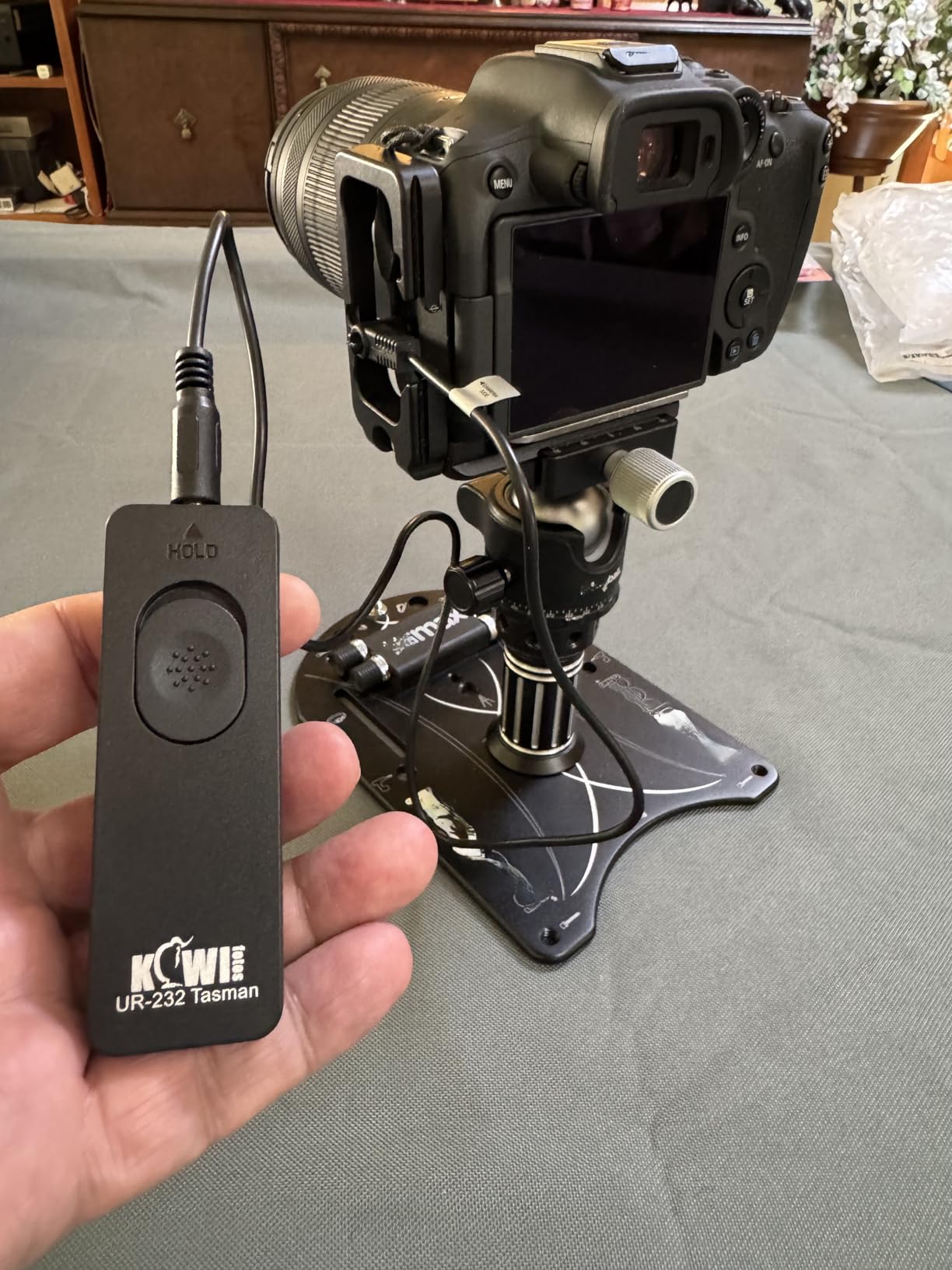 Kiwifotos RS-60E3 Remote Switch Shutter Release Cord for Canon EOS Rebel T6 T7 T5 EOS R50V R6 Mark III II R6 R7 R8 R10 R100 RP T8i T7i T6s T6i T5i T4i SL3 SL2 90D 80D 70D 77D M5 M6 Mark II SX70 & More customer photo 2