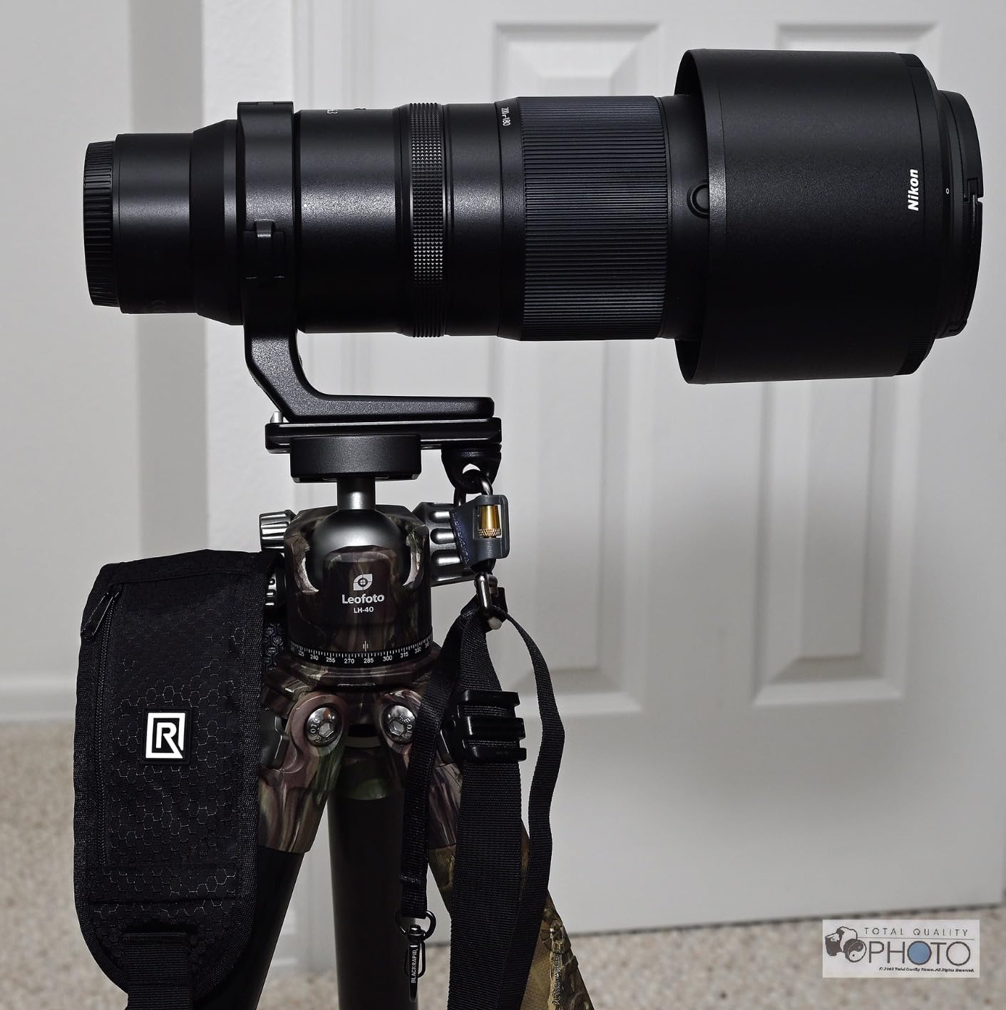 BLACKRAPID RS-4 Retro Classic, Original Camera Sling Design, Strap for DSLR, SLR and Mirrorless Cameras, for Right-Handed and Left-Handed Photographers, with On-The-Fly Sling Length Adjuster customer photo 1