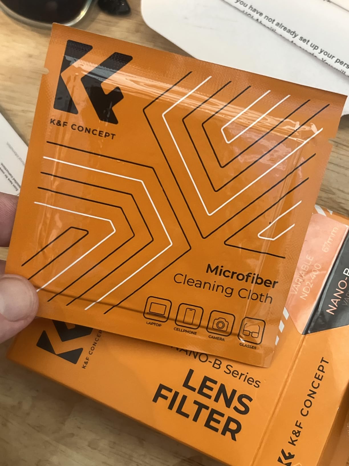 K&F CONCEPT 82mm Variable ND2-ND400 ND Lens Filter (1-9 Stops) for Camera Lens, Adjustable Neutral Density Filter with Microfiber Cleaning Cloth (B-Series) customer photo 2