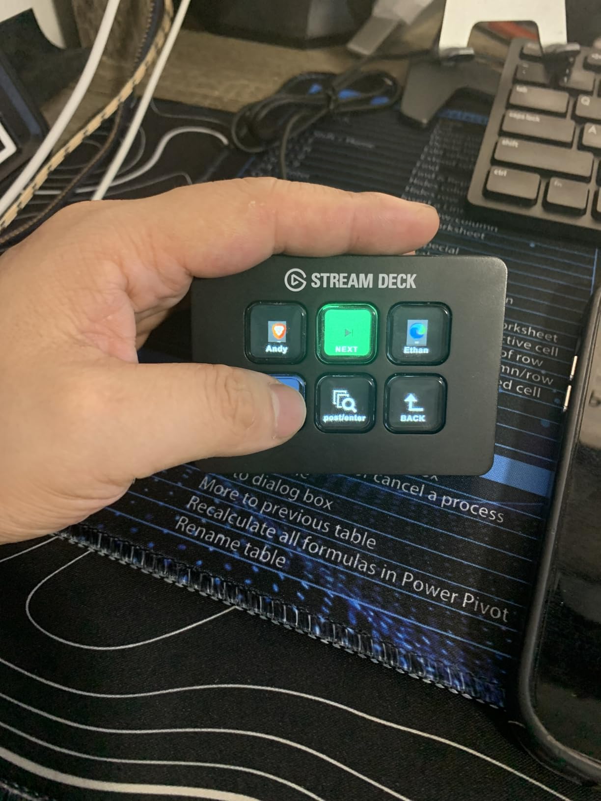 Stream Deck Mini - Control Zoom, Teams, PowerPoint, MS Office and Boost Productivity with Seamless Integration for Daily Apps, Set Up Shortcuts Easily, USB, Compatible with Mac and PC customer photo 2