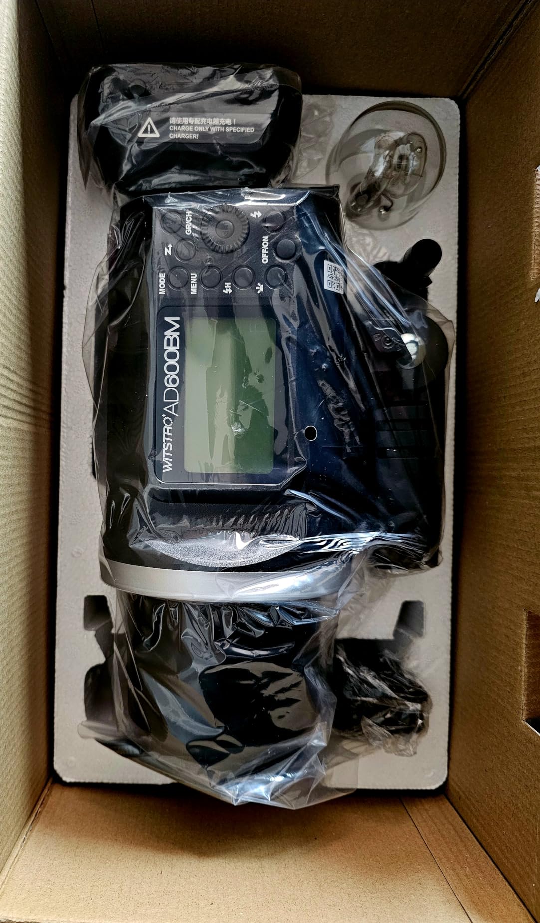 Godox AD600BM Bowens Mount 600Ws GN87 High Speed Sync Outdoor Flash Strobe Light with 2.4G Wireless X System, 8700mAh Battery to Provide 500 Full Power customer photo 2