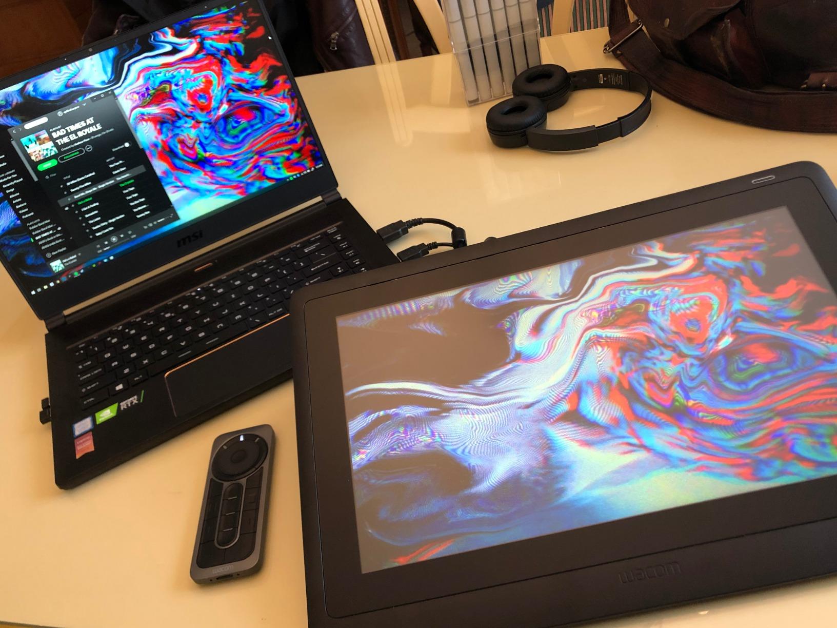 Wacom Cintiq 16 Drawing Tablet with Screen, 15.4