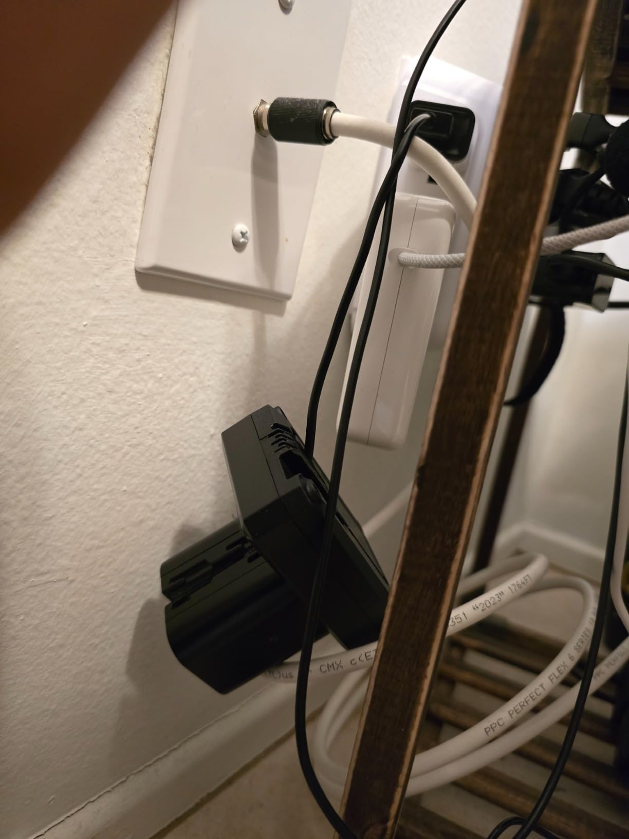 JJC EN-EL15 Battery Charger USB Dual Slot for Nikon ZR Z5 II Z5II Z6III Z6 III Zf Z f Z6II Z6 II Z7II Z7 II Z6 Z7 Z5 D850 D780 D750 D610 D600 D500 D7500 D7200 D7100 D7000 D810A D810 D800E D800 Cameras customer photo 1