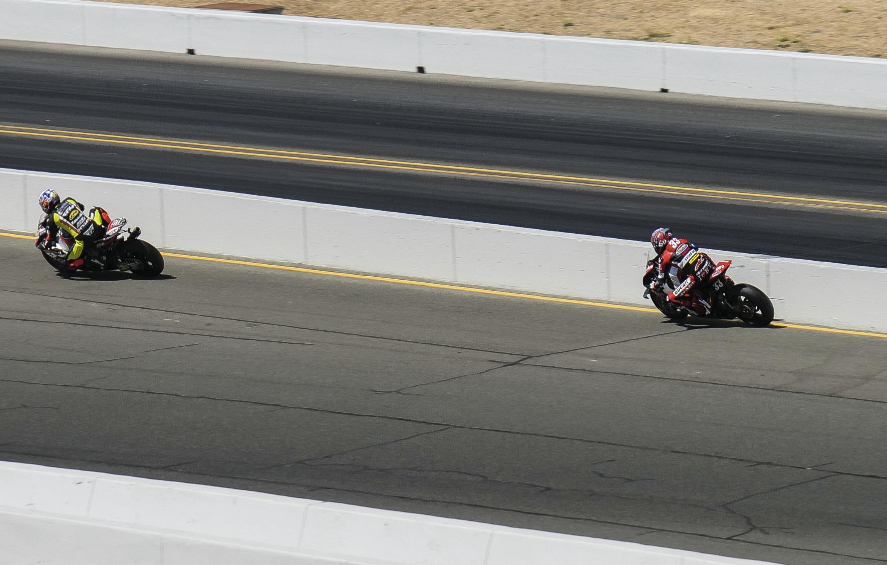 Panasonic LUMIX S1R Full Frame Mirrorless Camera with 47.3MP MOS High Resolution Sensor, L-Mount Lens Compatible, 4K HDR Video and 3.2 LCD - DC-S1RBODY Black customer photo 1