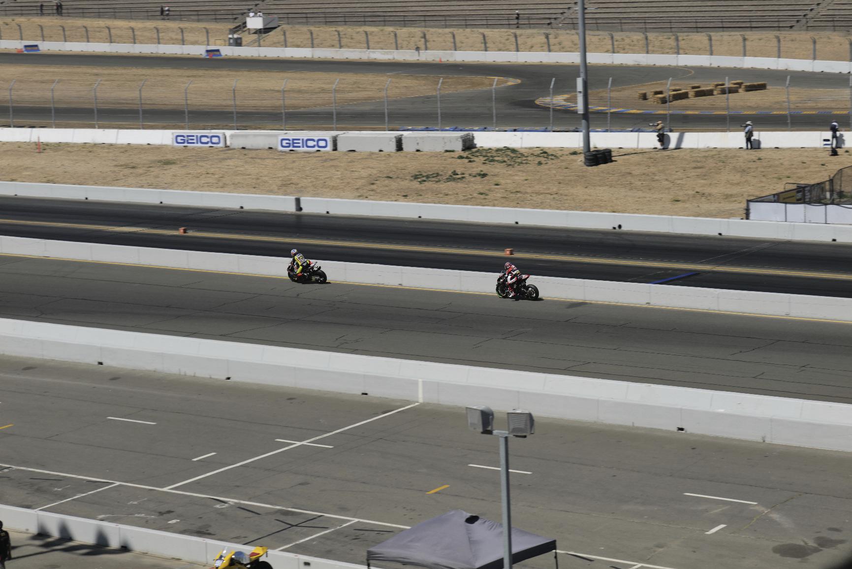 Panasonic LUMIX S1R Full Frame Mirrorless Camera with 47.3MP MOS High Resolution Sensor, L-Mount Lens Compatible, 4K HDR Video and 3.2 LCD - DC-S1RBODY Black customer photo 2