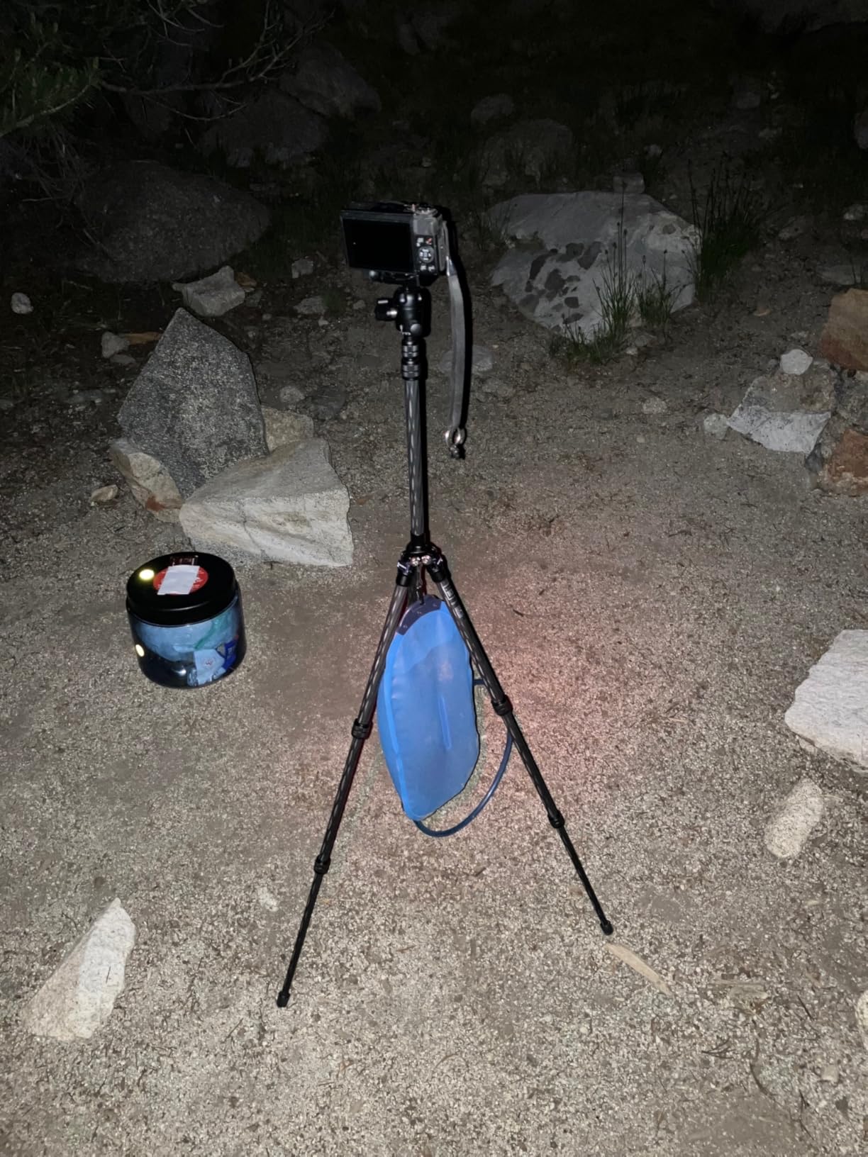 AOKA 28-inch/1.1 lb Mini Portable Carbon Fiber Tripod, Lightweight and Compact Travel Desktop Tripod for Mobile Phones, Mirrorless Cameras, Camcorders, Projectors, Webcams customer photo 1