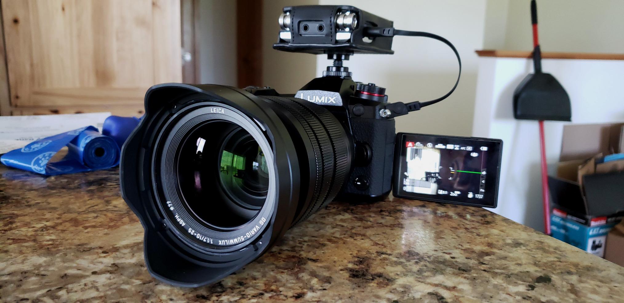 Panasonic Lumix G Leica DG Vario-Summilux 10-25mm f/1.7 ASPH Lens - Stepless Aperture, Video Performance, Mirrorless Micro Four Thirds Mount customer photo 1
