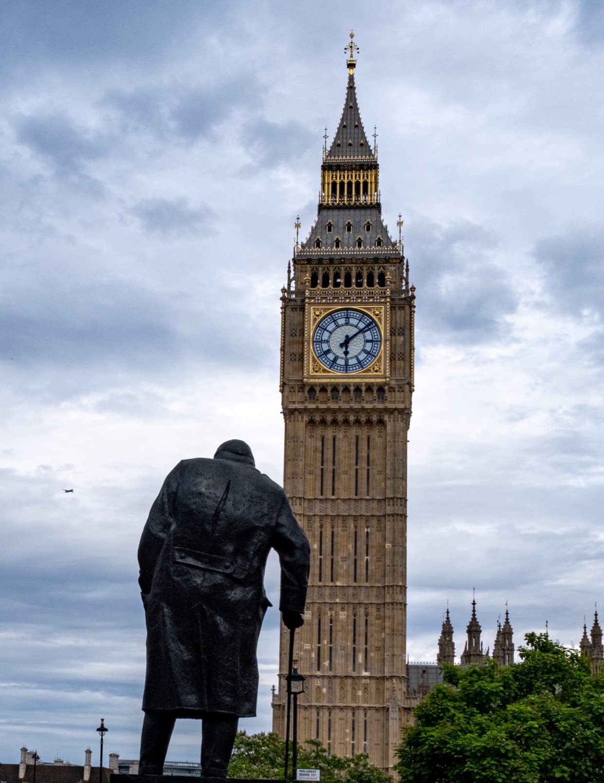 Mirrorless Camera [EOS M6 Mark II] for Vlogging + EF-M 18-150mm Lens + EVF Kit|CMOS (APS-C) Sensor| Dual Pixel CMOS Auto Focus| Wi-Fi |Bluetooth| 4K Video, Silver customer photo 2