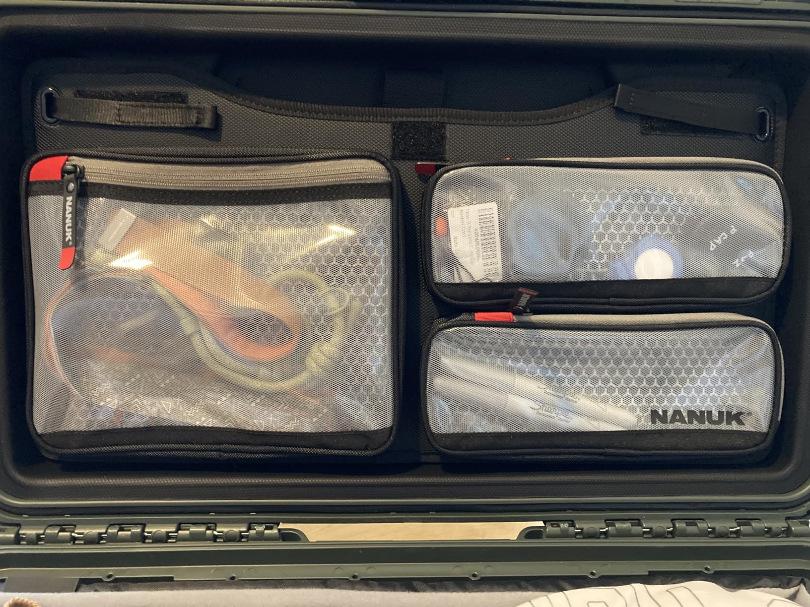 Nanuk 935 Pro Photo Kit - Hard Case with Padded Dividers and Wheels customer photo 2