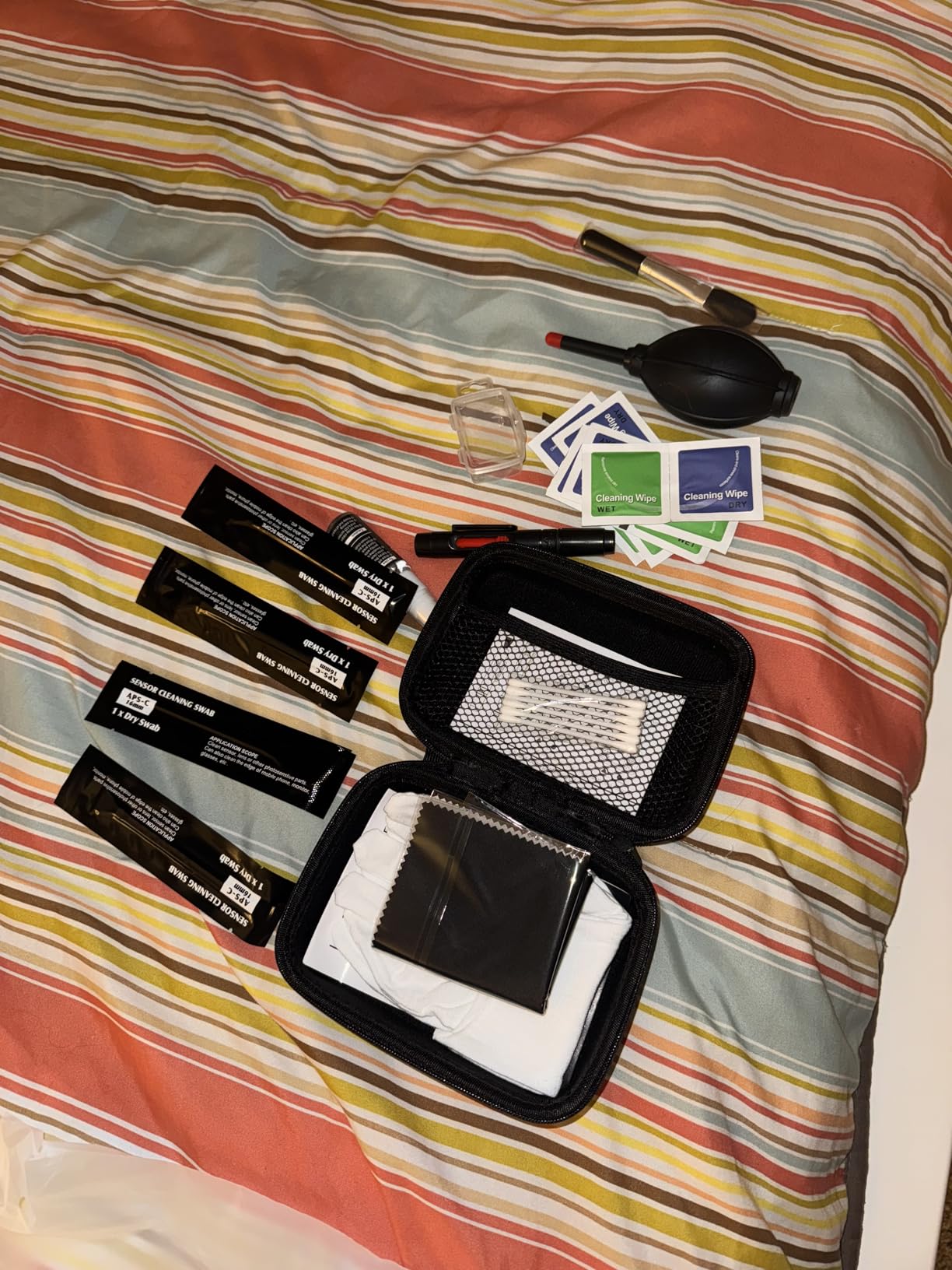 28pcs Camera Cleaning Kit with Storage Case, DSLR & Mirrorless Lens Cleaning Kit customer photo 1