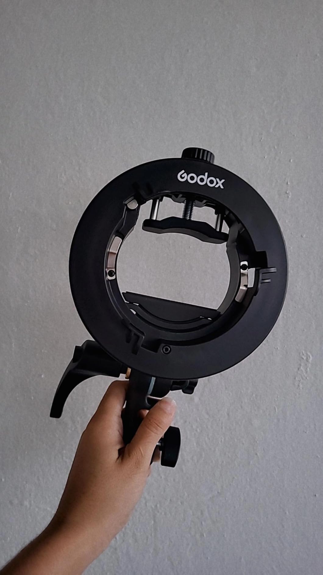 S2 Speedlite Bracket for Godox AD200Pro, AD200, AD400Pro, for V1 Round Head Speedlite, V860II / TT685 / TT350 Series, S-Type Bracket Updated Version Bowens Mount Holder customer photo 2