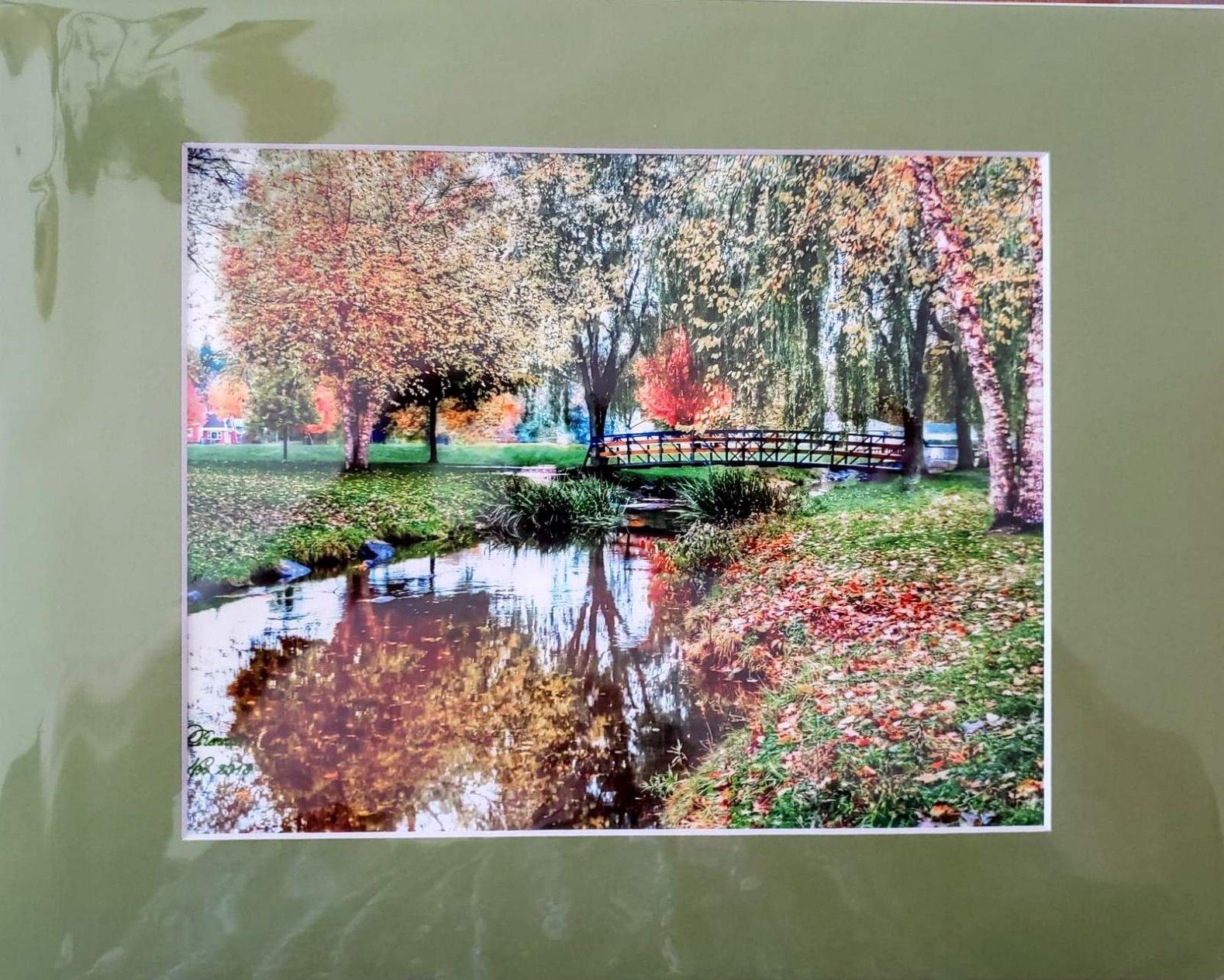Mat Board Center, Pack of 25, 16x20 for 11x14 White Picture Mat Sets - Acid Free, 4-ply Thickness, Bevel Pre-Cut White Core - Includes Backing Boards and Clear Bags - for Pictures, Photos, Framing customer photo 2