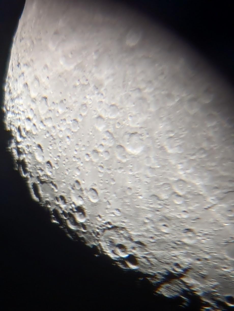Celestron StarSense Explorer DX 130AZ App-Enabled Telescope - 130mm Newtonian Reflector with Smartphone Dock & StarSense App - iPhone & Android Compatible - Easy-to-Use for Beginners customer photo 2