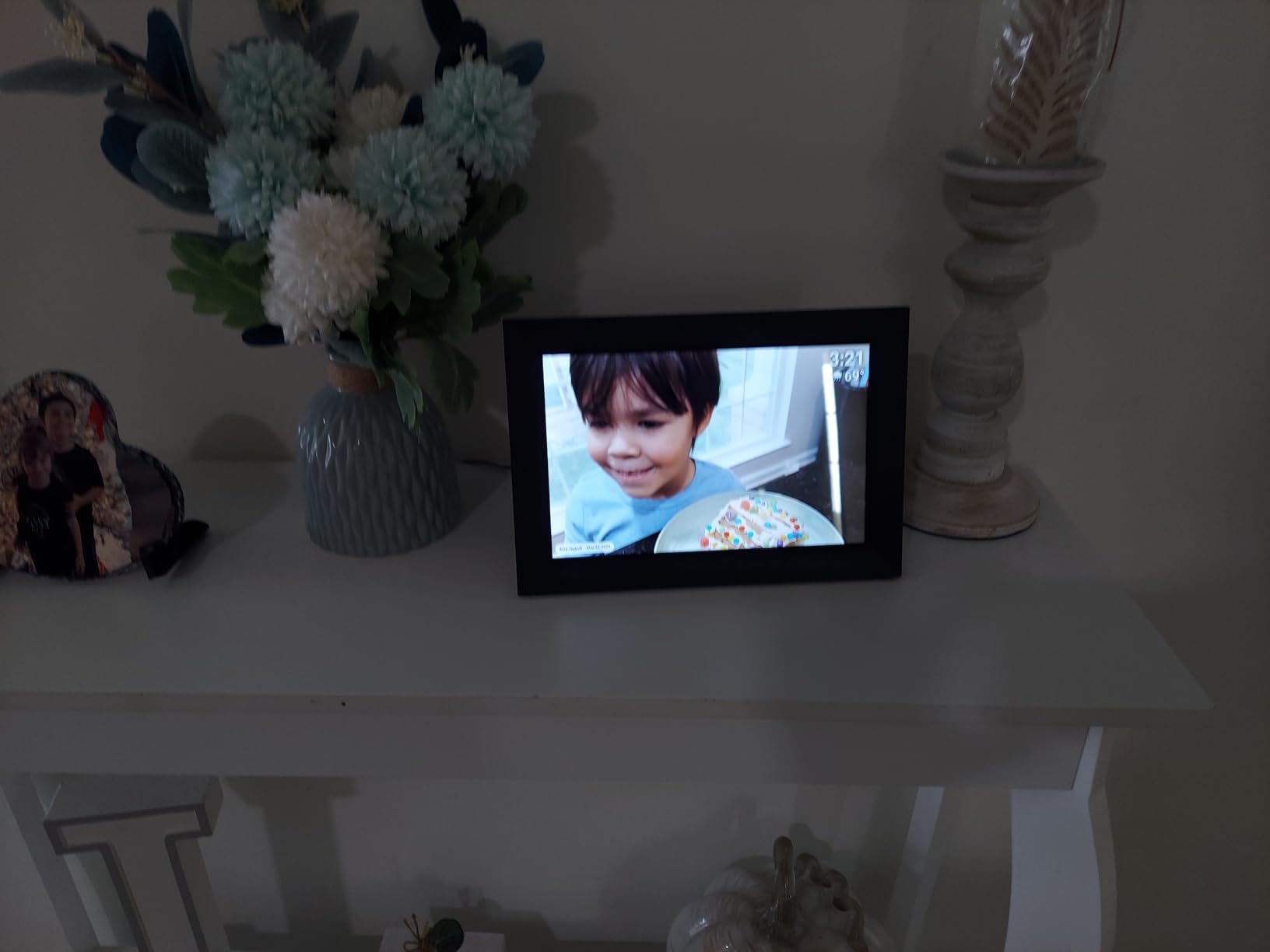 BIGASUO Digital Picture Frame, 10.1