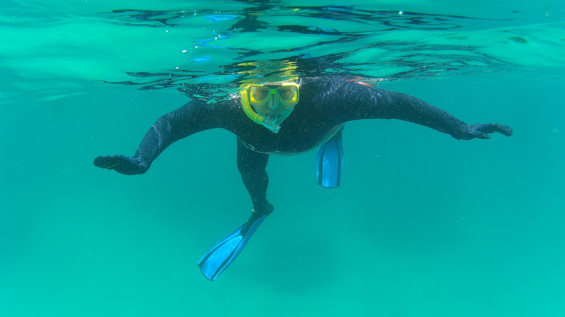 AKASO Brave 7 LE 4K30FPS 20MP WiFi Action Camera with Touch Screen EIS 2.0 Zoom Remote Control 131 Feet Underwater Camera with 2X 1350mAh Batteries Support External Microphone Vlog Camera customer photo 2