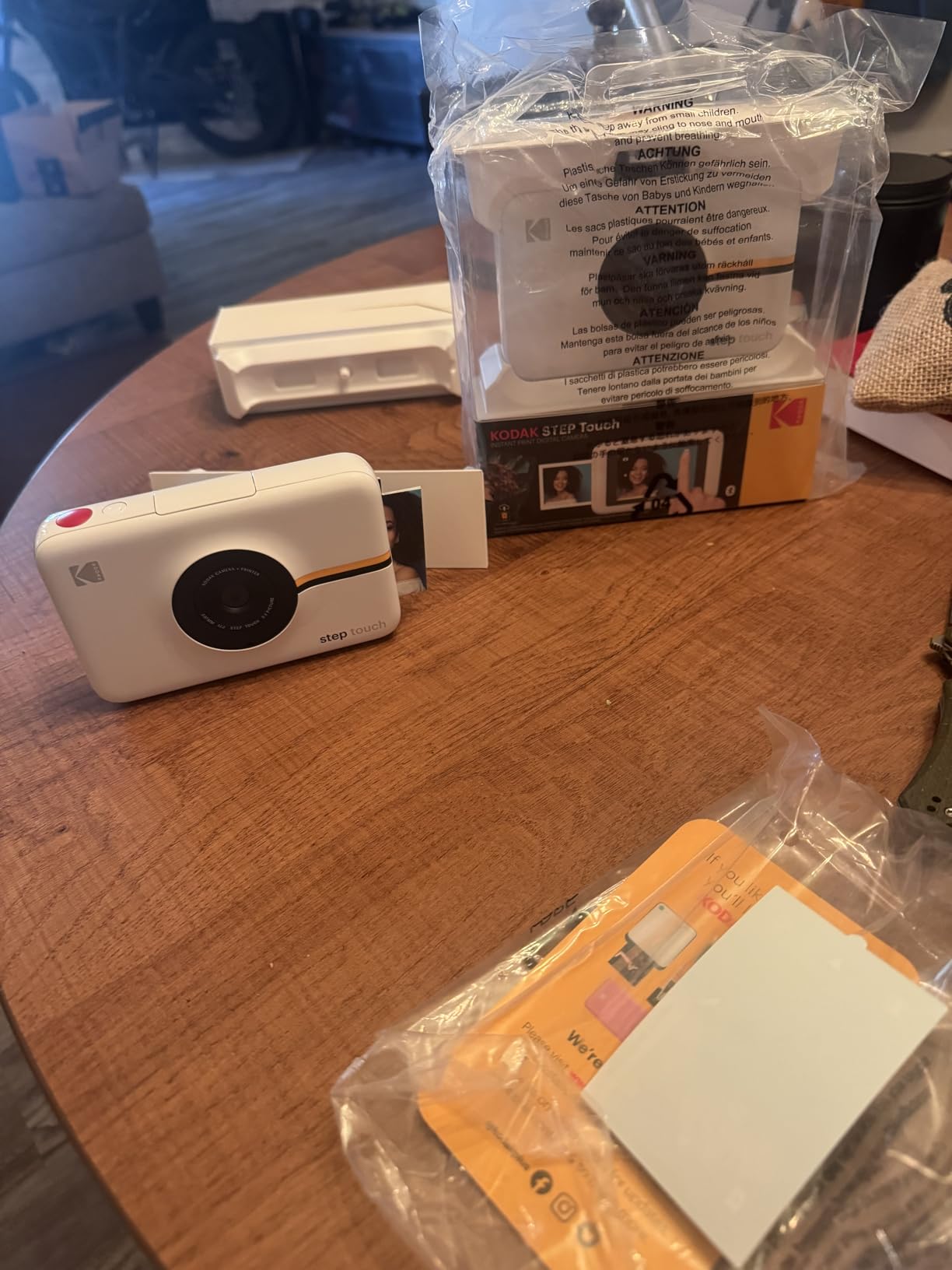 Kodak Step Touch | 13MP Digital Camera & Instant Printer with 3.5 LCD Touchscreen Display, 1080p HD Video - Editing Suite, Bluetooth & Zink Zero Ink Technology | White customer photo 2