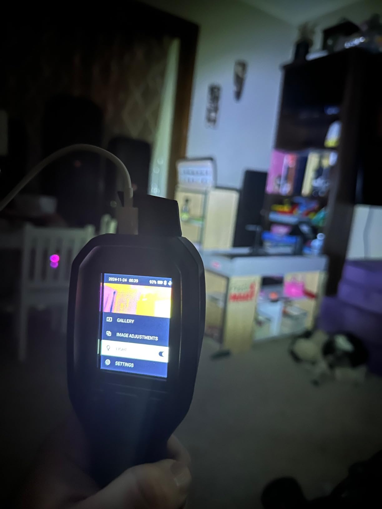 FLIR TG165-X Thermal Imaging Camera with Bullseye Laser: Commercial Grade Infrared Camera for Building Inspection, HVAC and Electrical customer photo 2