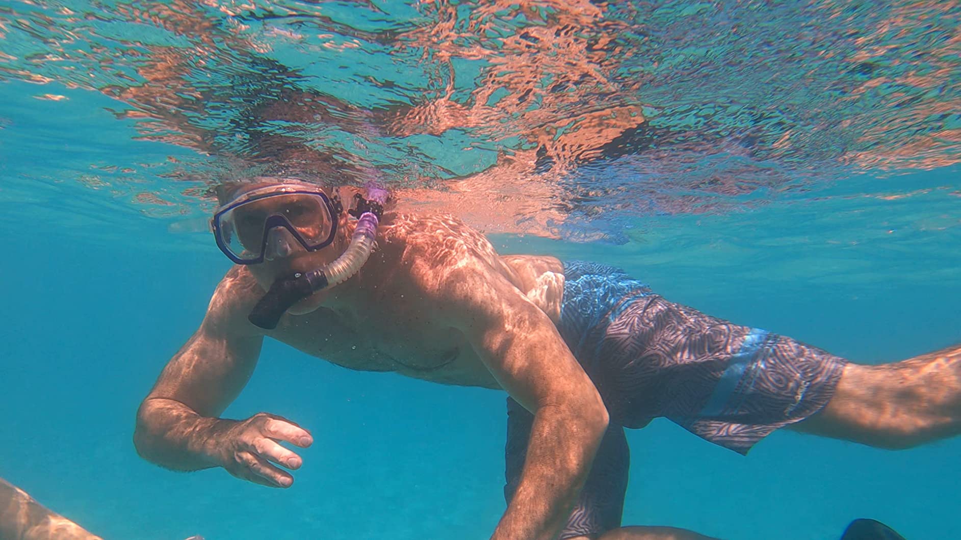 The Handler (Floating Hand Grip) - Official GoPro Accessory (AFHGM-003) for Cameras customer photo 1